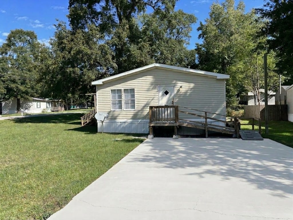 12974 Aspen Way, Willis, TX 77318 12974 Aspen Way, Willis, TX 77318