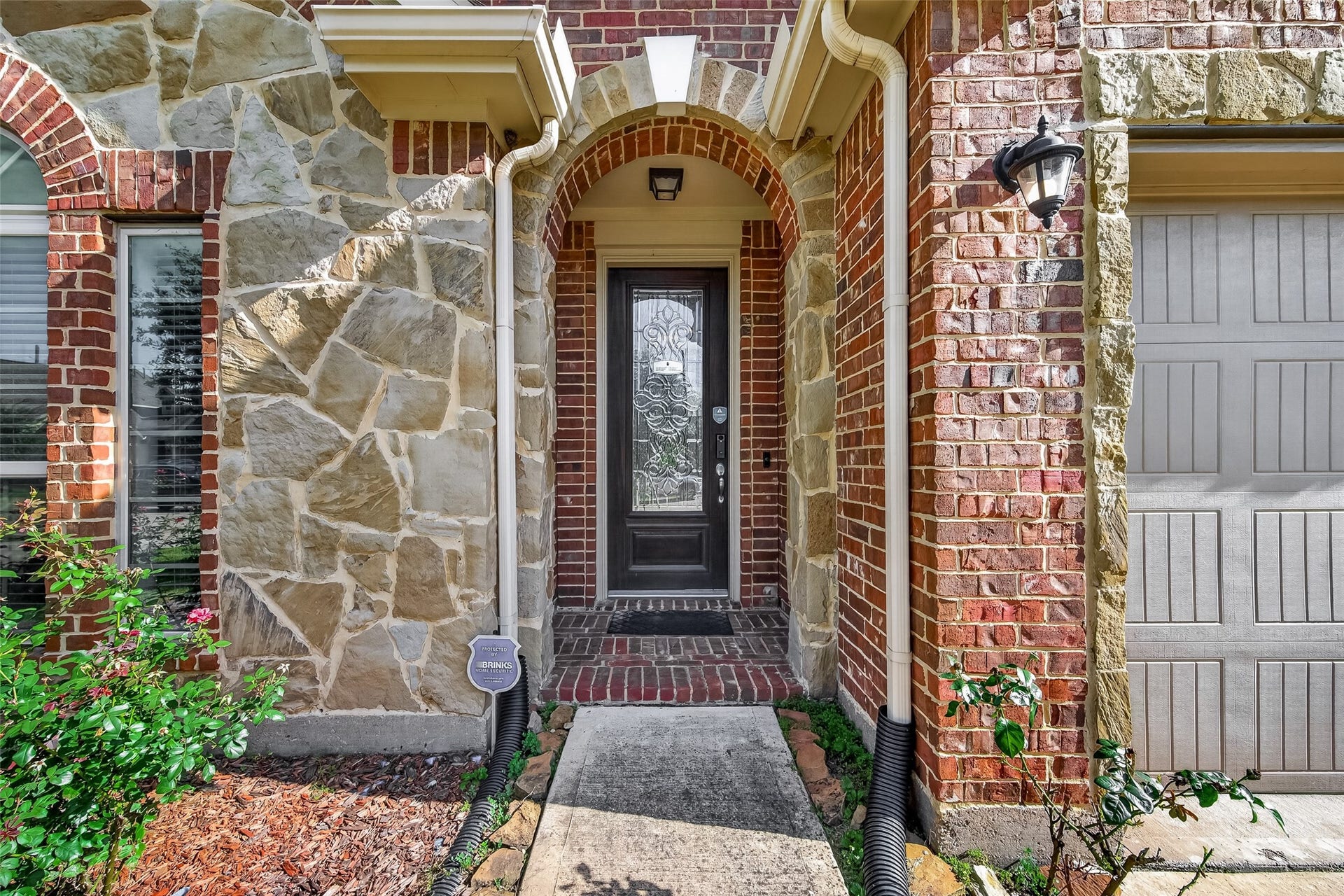 20427 Alpine Meadow Place, Richmond, TX 77407 Step through the inviting front entrance and into a place you'll love to call home.