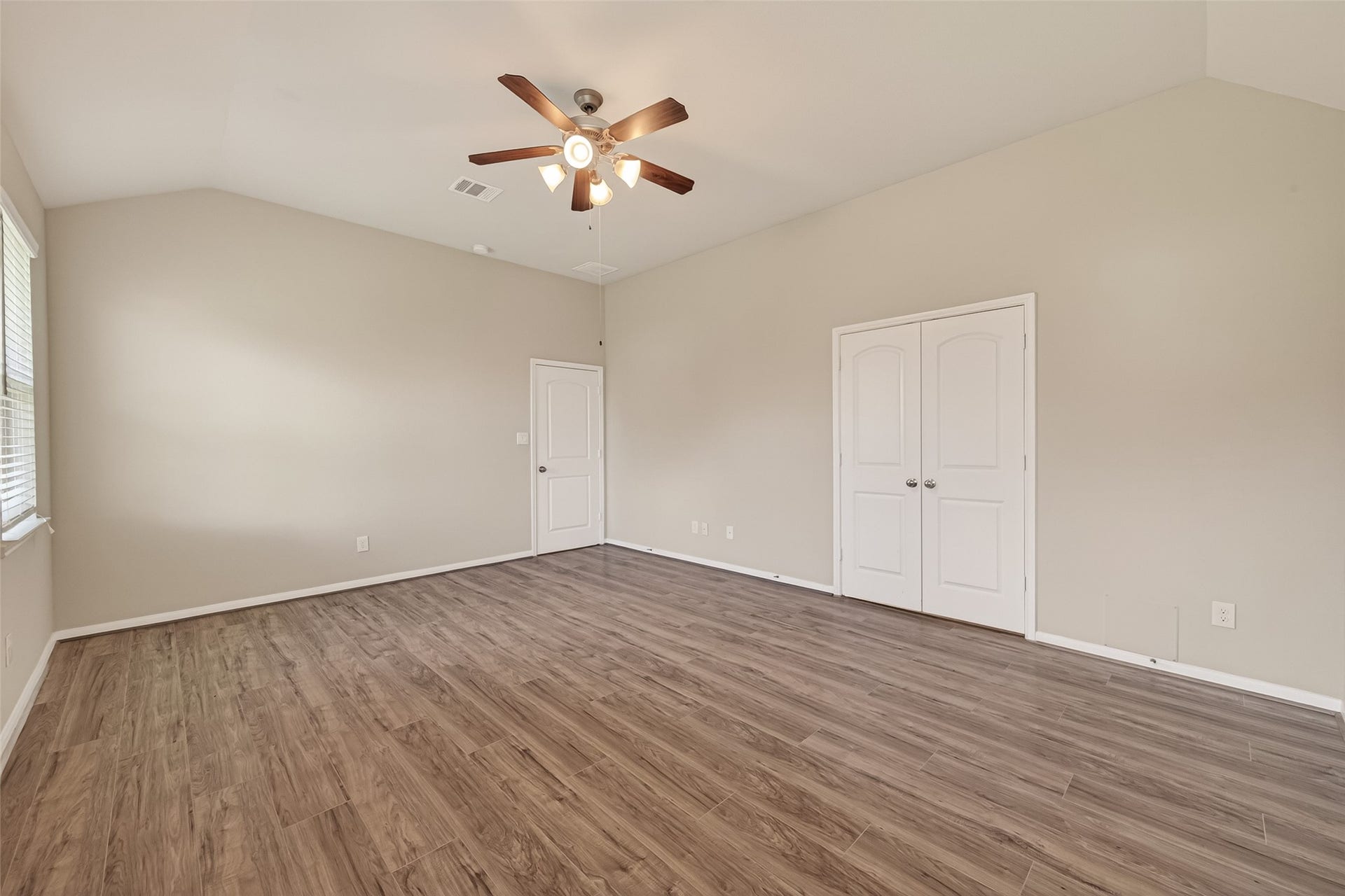 20427 Alpine Meadow Place, Richmond, TX 77407 Another generously sized bedroom offering flexibility for guests, family, or a home office.