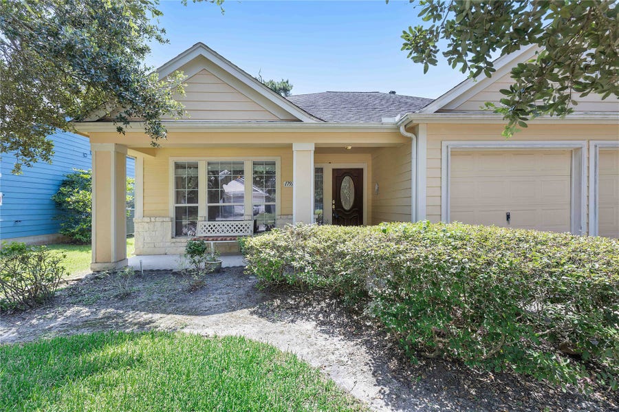 Property photo for 17919 Magenta Springs Drive, Humble, TX