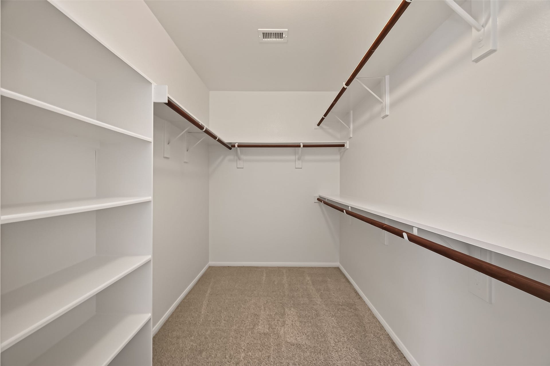 4714 Lake Rim Drive, Alvin, TX 77511 Primary Closet