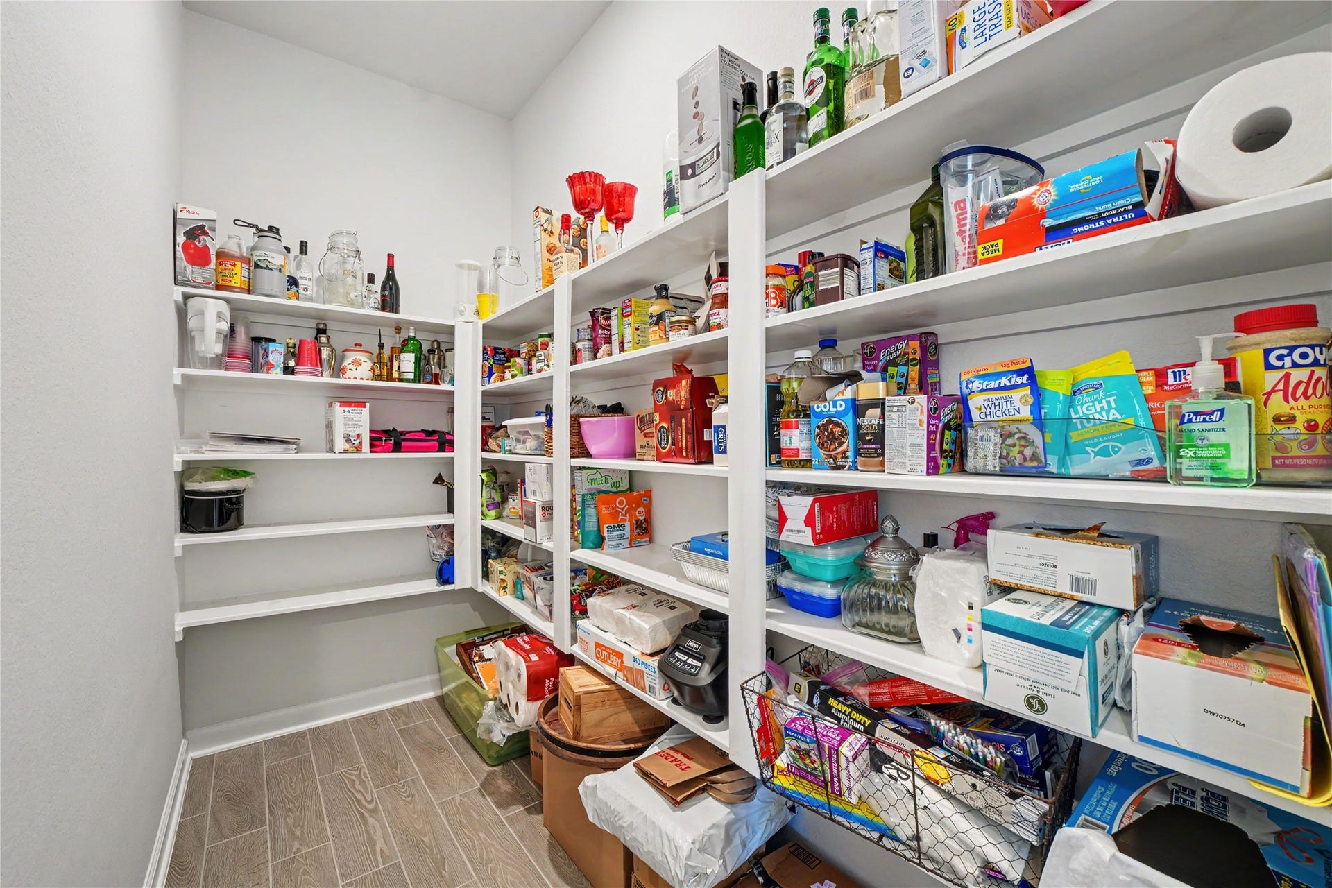 23511 Meritage Drive, Alvin, TX 77511 Walk In Pantry