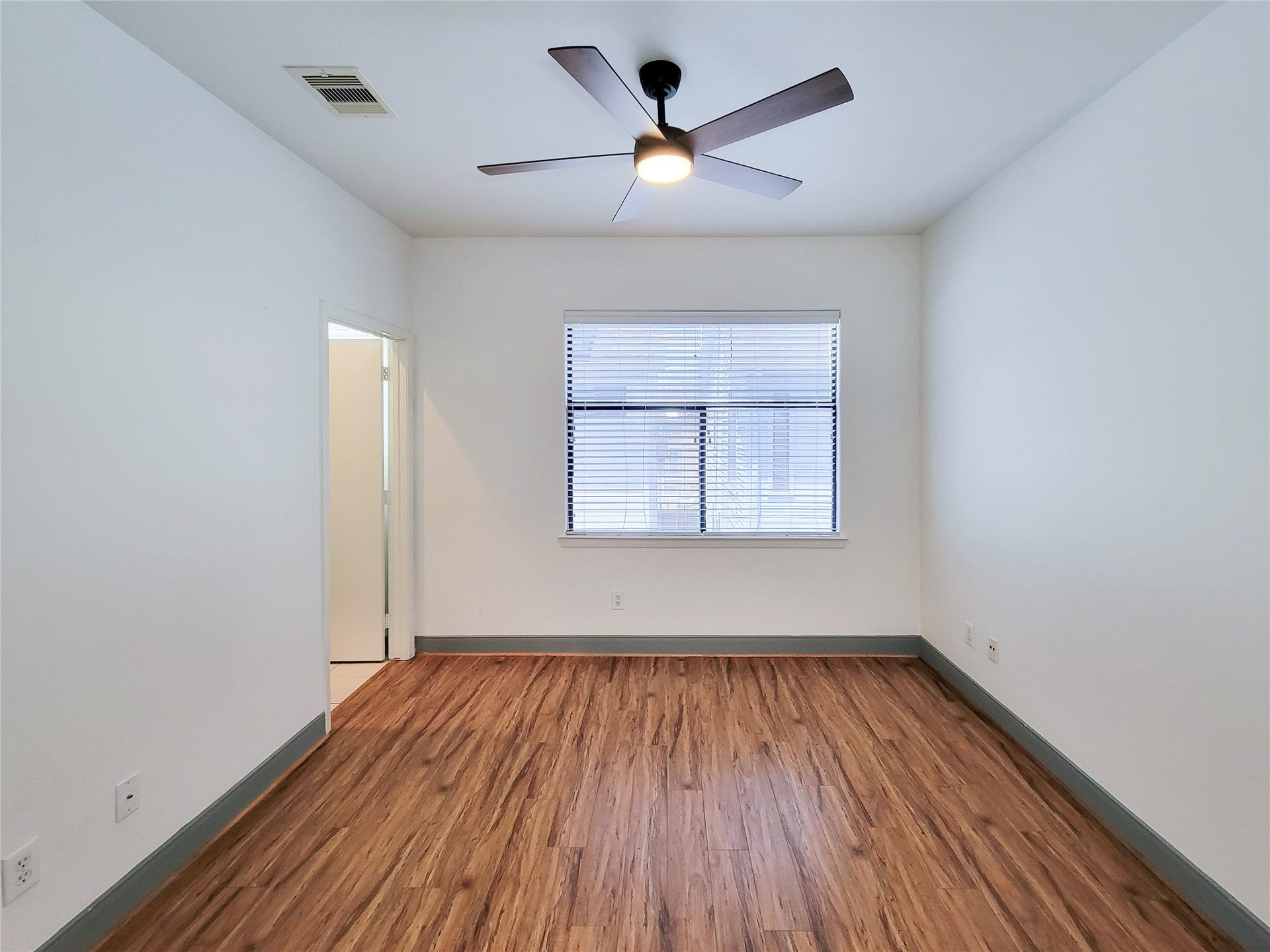 1432 Ennis Street, Houston, TX 77003