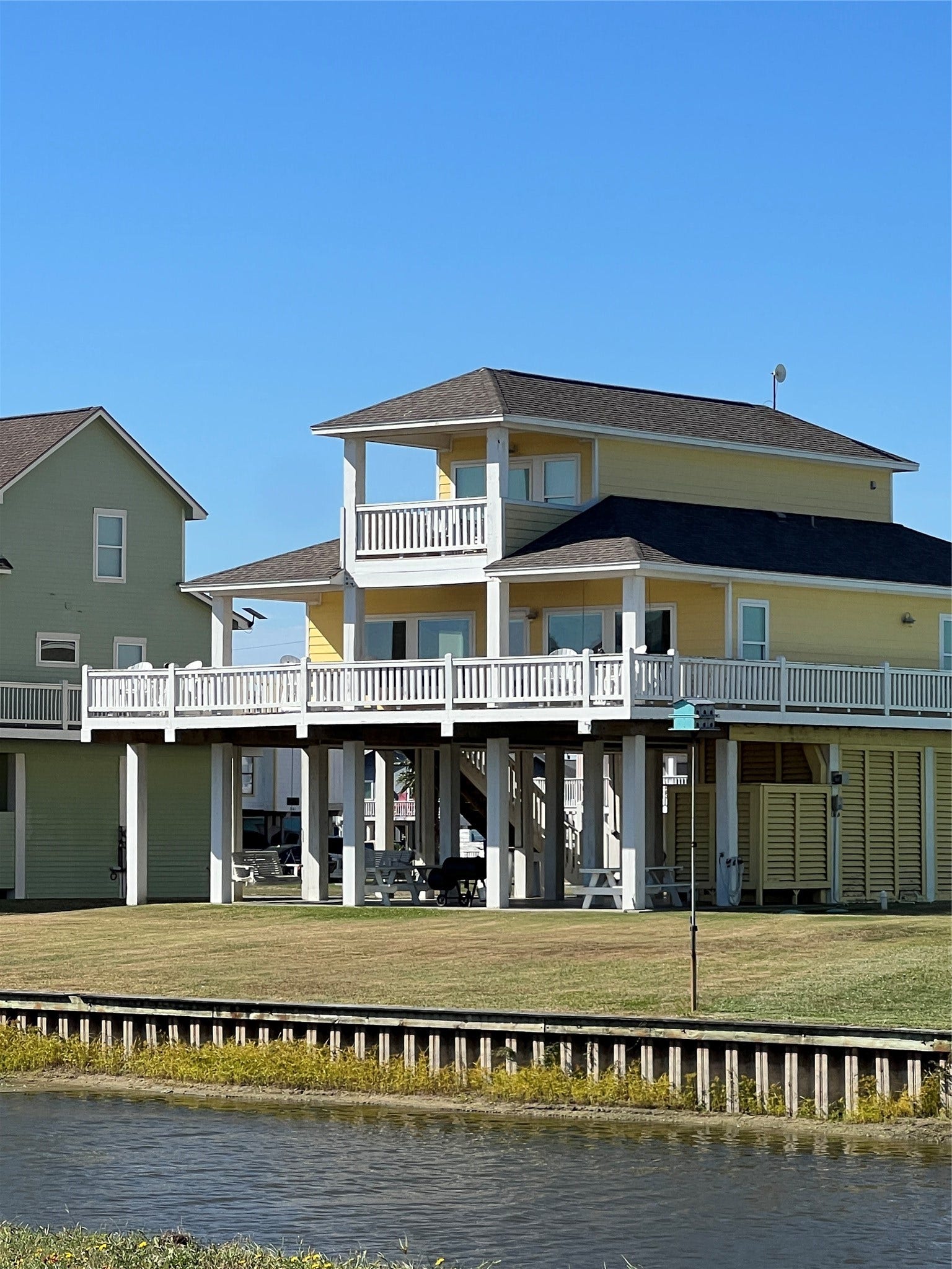 3170 Sea Castle Drive, Crystal Beach, TX 77650 3170 Sea Castle Drive, Crystal Beach, TX 77650