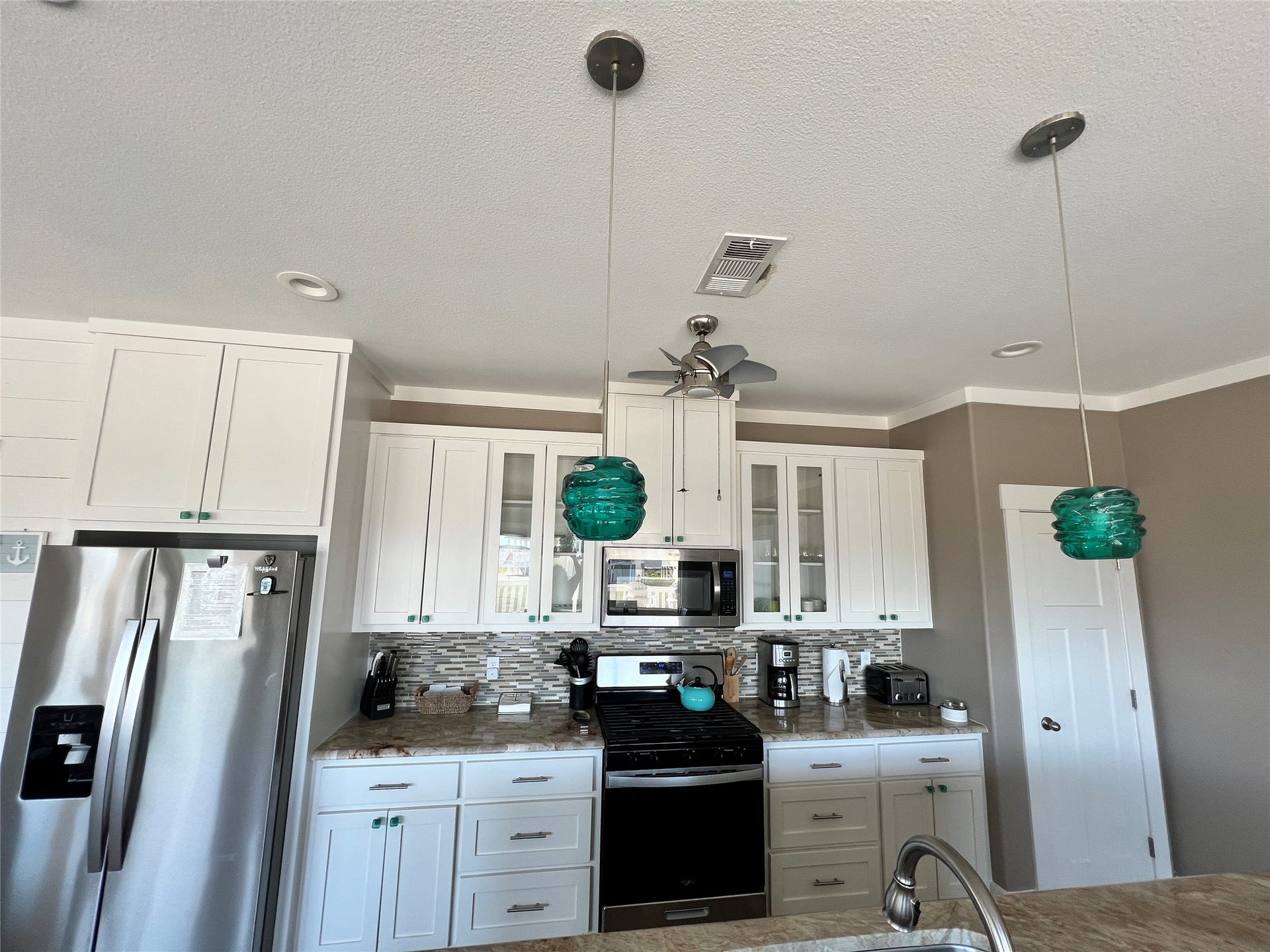3170 Sea Castle Drive, Crystal Beach, TX 77650 3170 Sea Castle Drive, Crystal Beach, TX 77650