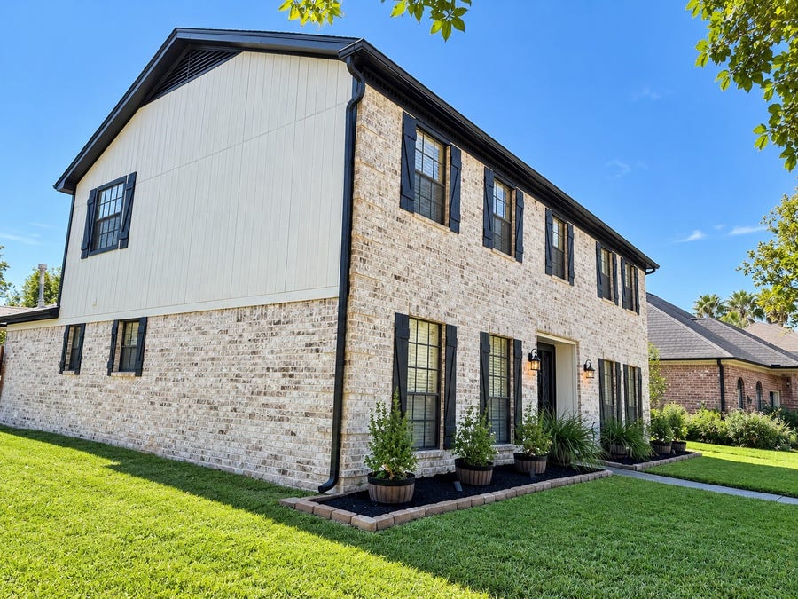 Property photo for 7115 Mission Bay Drive, Houston, TX