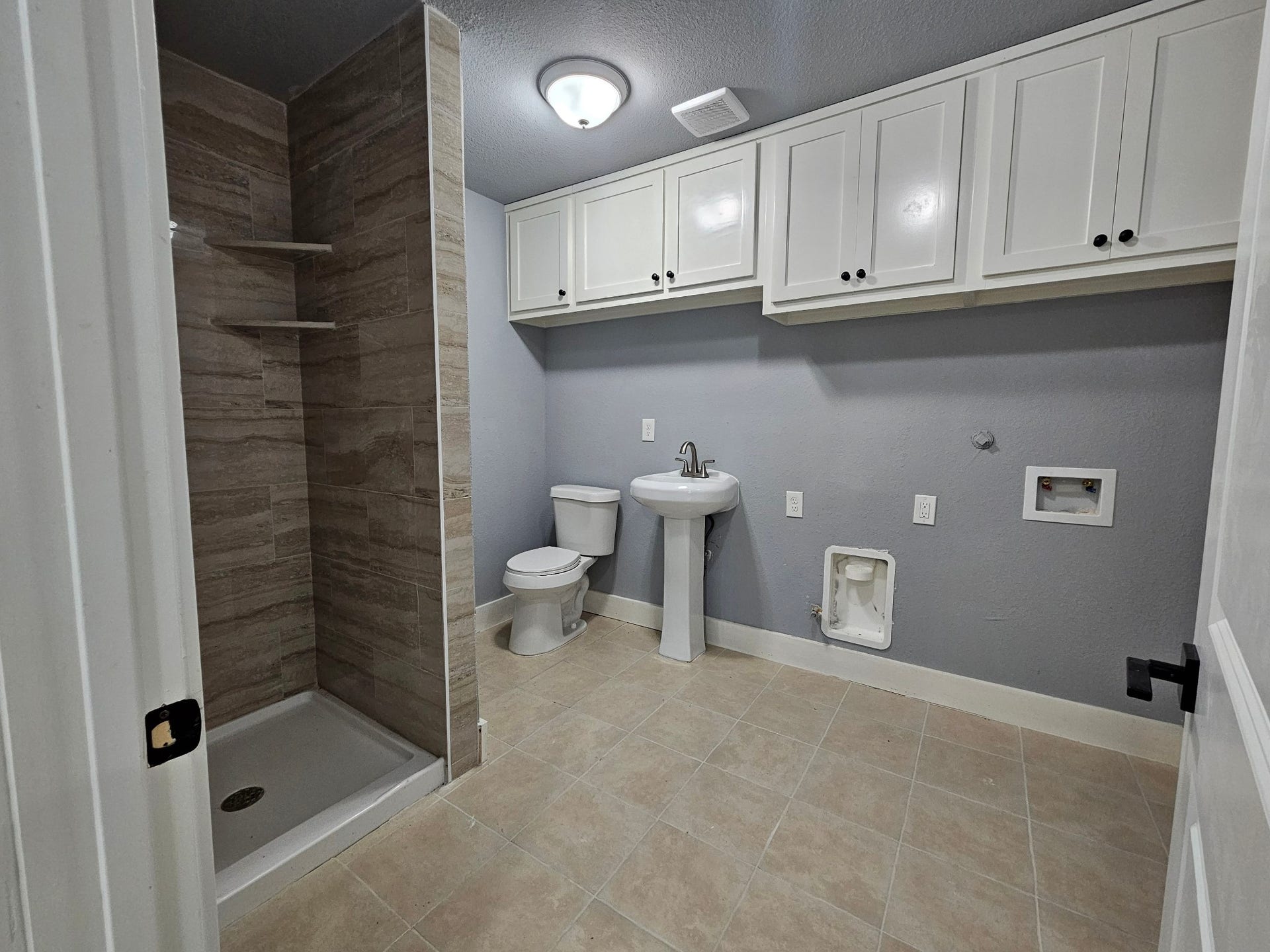 2129 Raspberry Lane, Pasadena, TX 77502 2129 Raspberry Lane, Pasadena, TX 77502