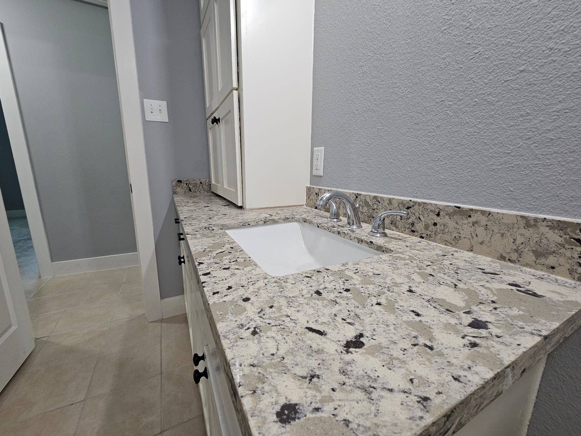 2129 Raspberry Lane, Pasadena, TX 77502 2129 Raspberry Lane, Pasadena, TX 77502