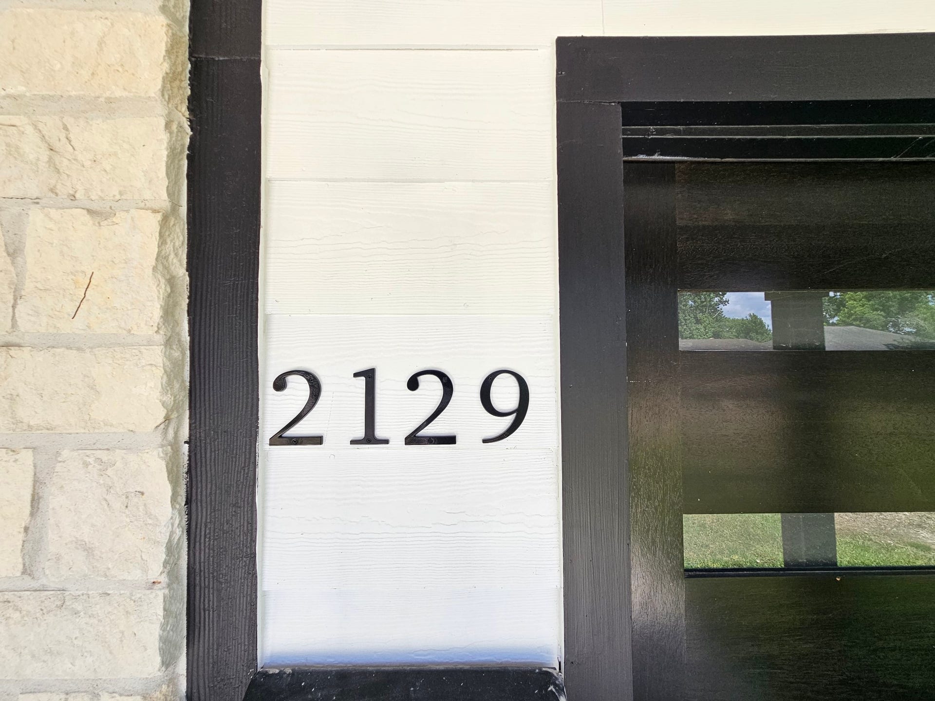 2129 Raspberry Lane, Pasadena, TX 77502 2129 Raspberry Lane, Pasadena, TX 77502