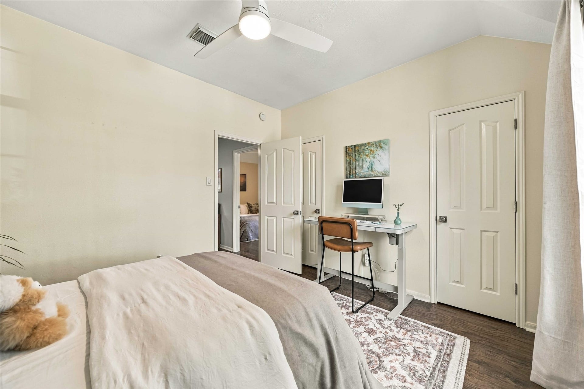 3502 Miraglen Drive, Pearland, TX 77584 3502 Miraglen Drive, Pearland, TX 77584