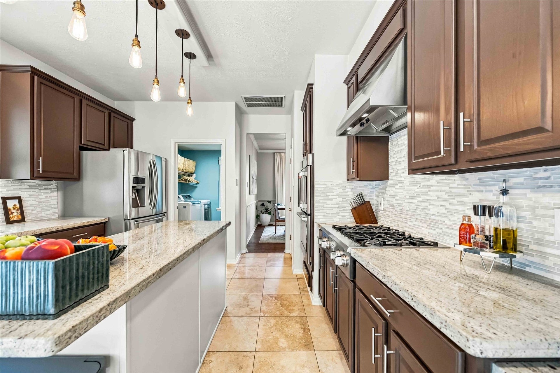 3502 Miraglen Drive, Pearland, TX 77584 3502 Miraglen Drive, Pearland, TX 77584