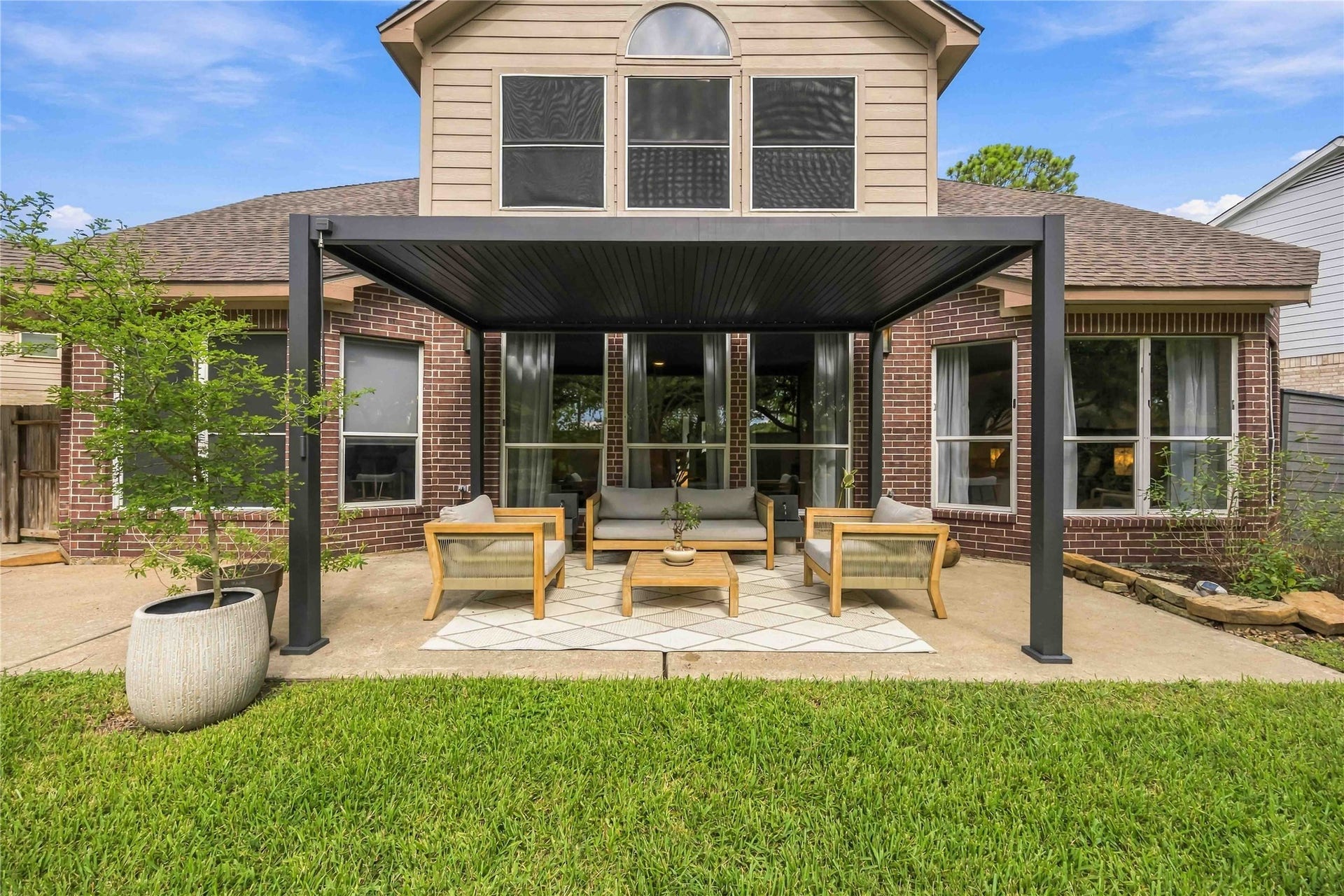 3502 Miraglen Drive, Pearland, TX 77584 3502 Miraglen Drive, Pearland, TX 77584