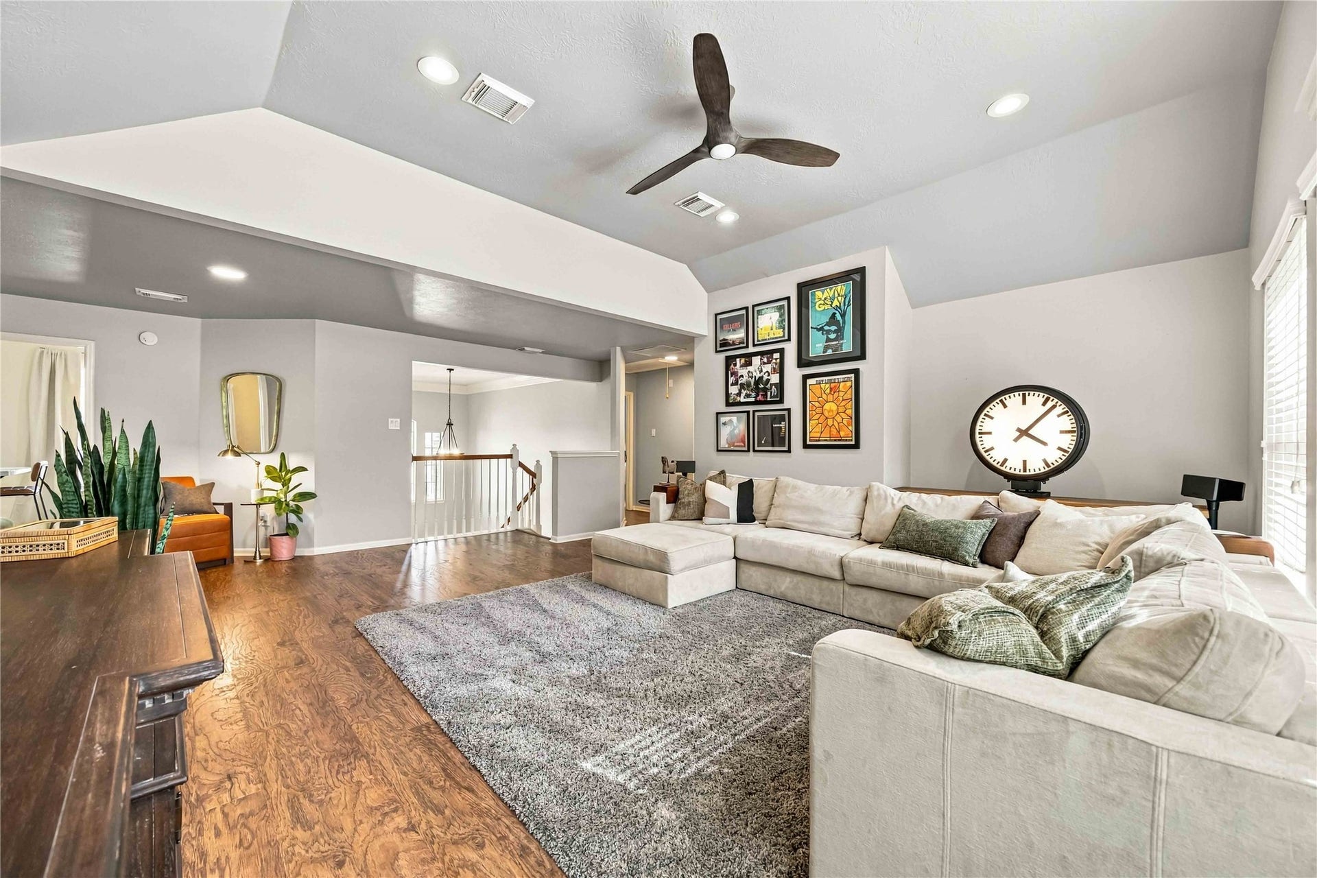 3502 Miraglen Drive, Pearland, TX 77584 3502 Miraglen Drive, Pearland, TX 77584