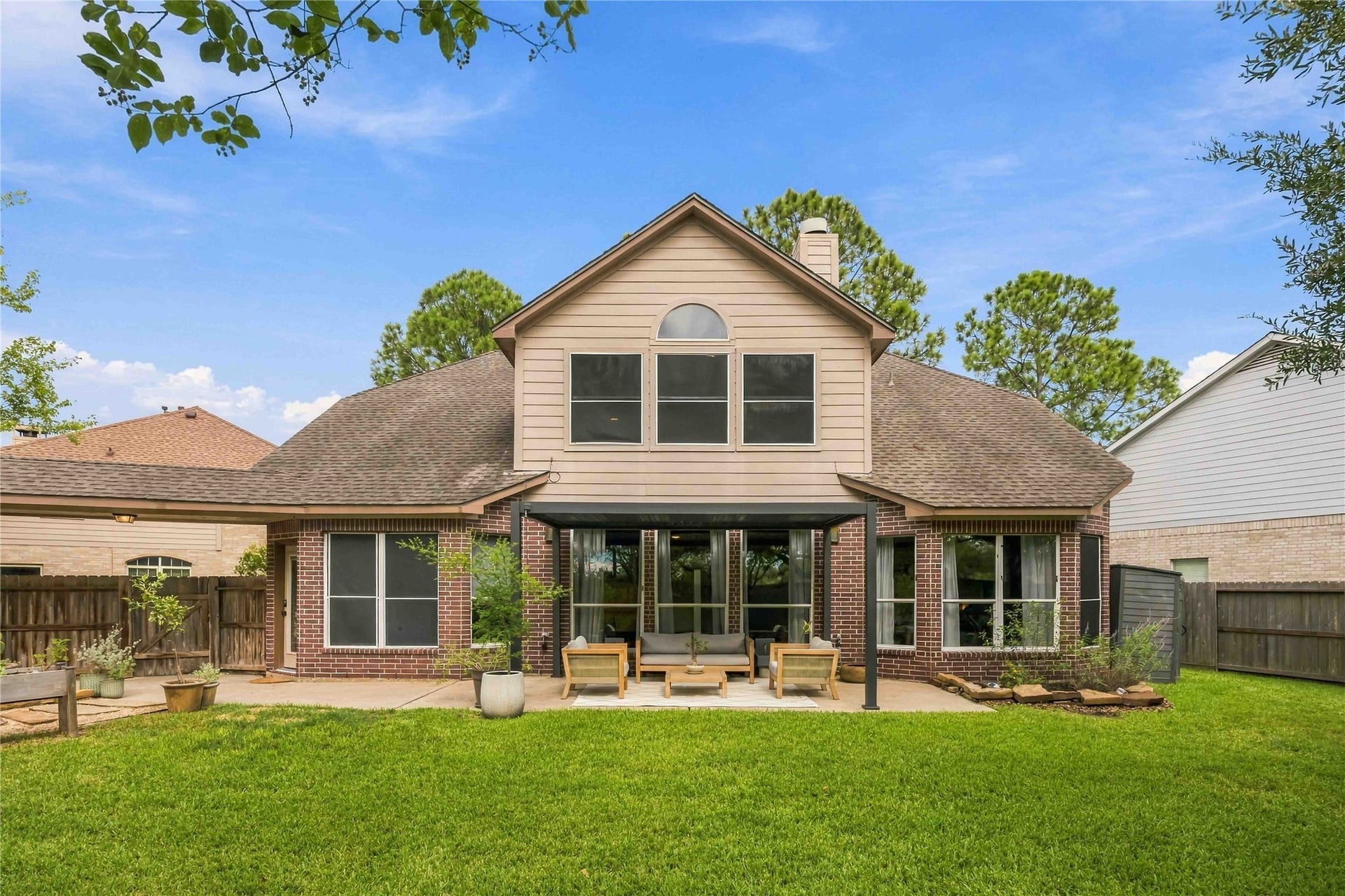 3502 Miraglen Drive, Pearland, TX 77584 3502 Miraglen Drive, Pearland, TX 77584