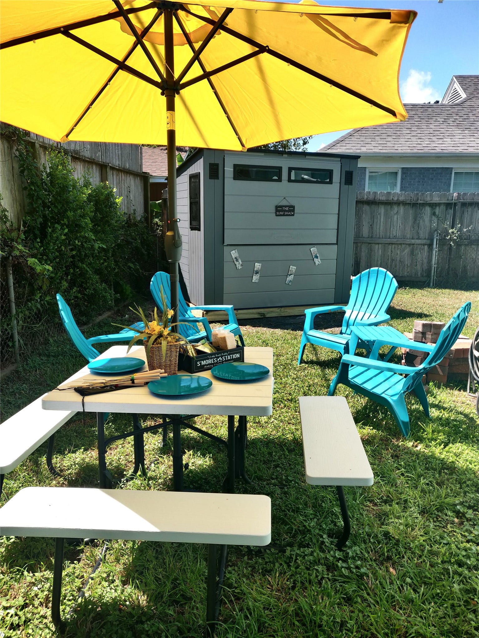 4711 Avenue S, Galveston, TX 77551 What a great place to spend the evenings - outdoor dining, a firepit for making smores with party lights overhead, or open the front of the Surf Shack to enjoy the bar and the big-screen TV