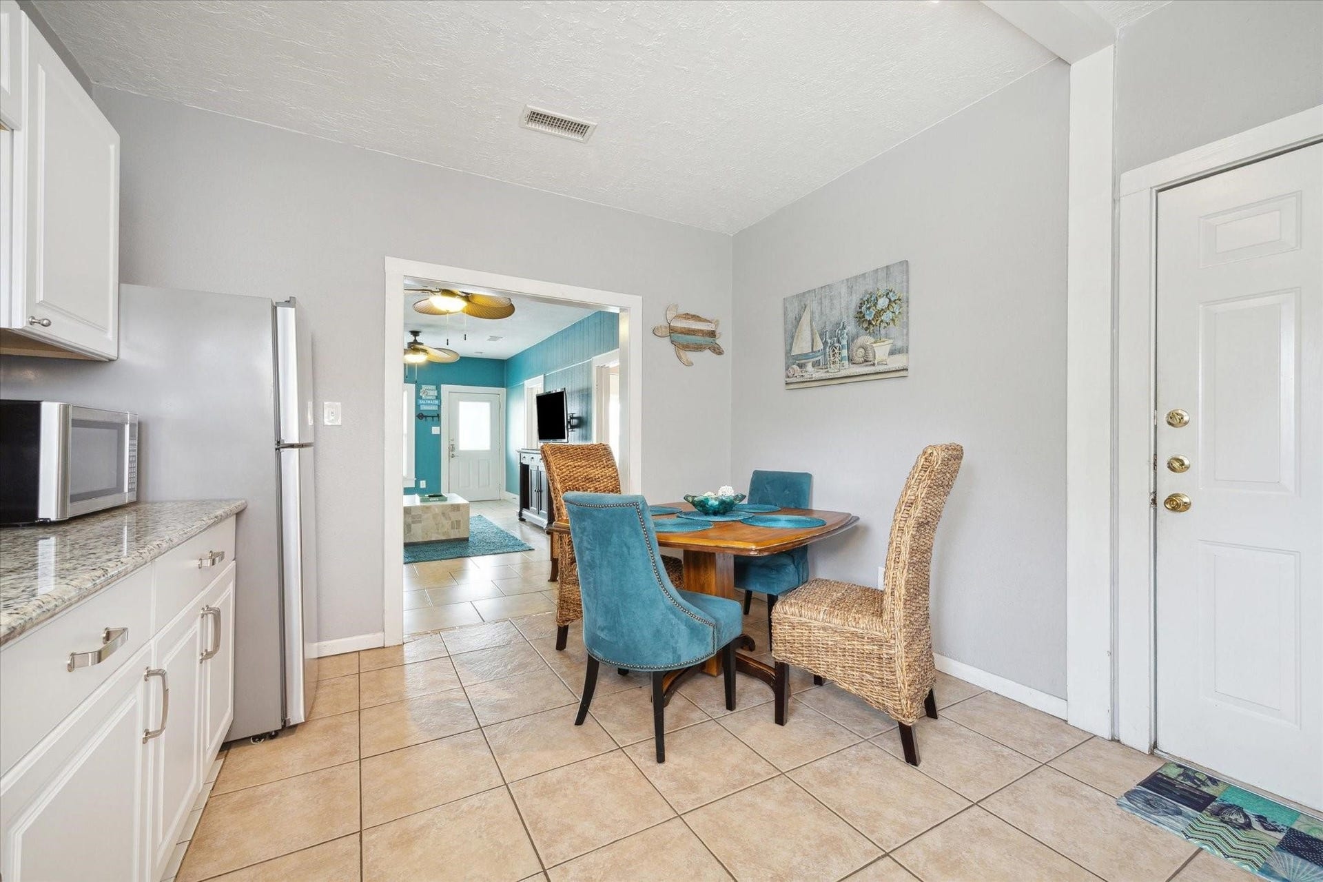 4711 Avenue S, Galveston, TX 77551 4711 Avenue S, Galveston, TX 77551