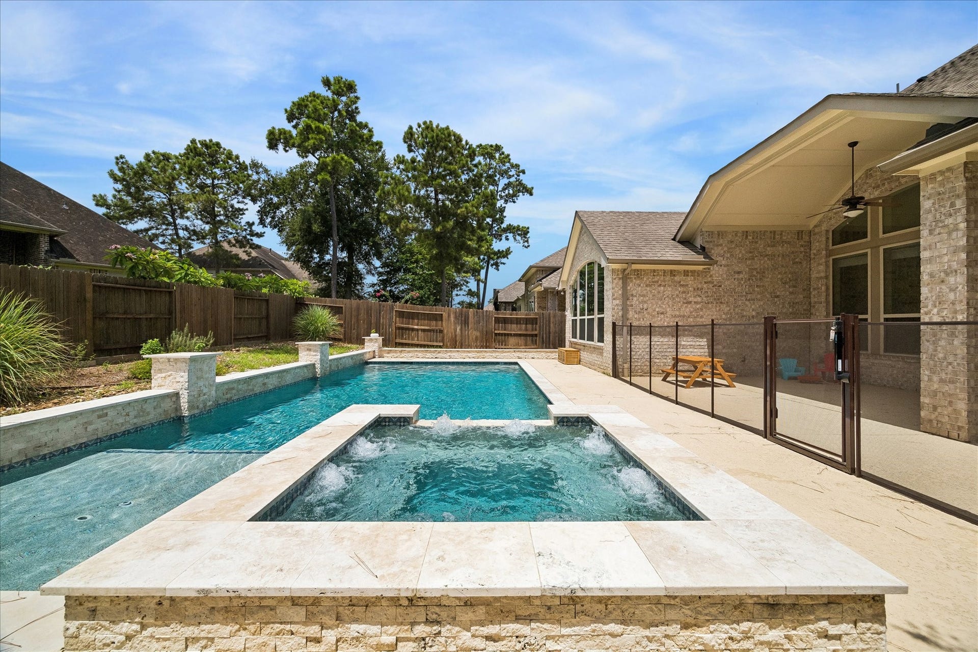 17623 Sequoia Kings Drive, Humble, TX 77346 17623 Sequoia Kings Drive, Humble, TX 77346