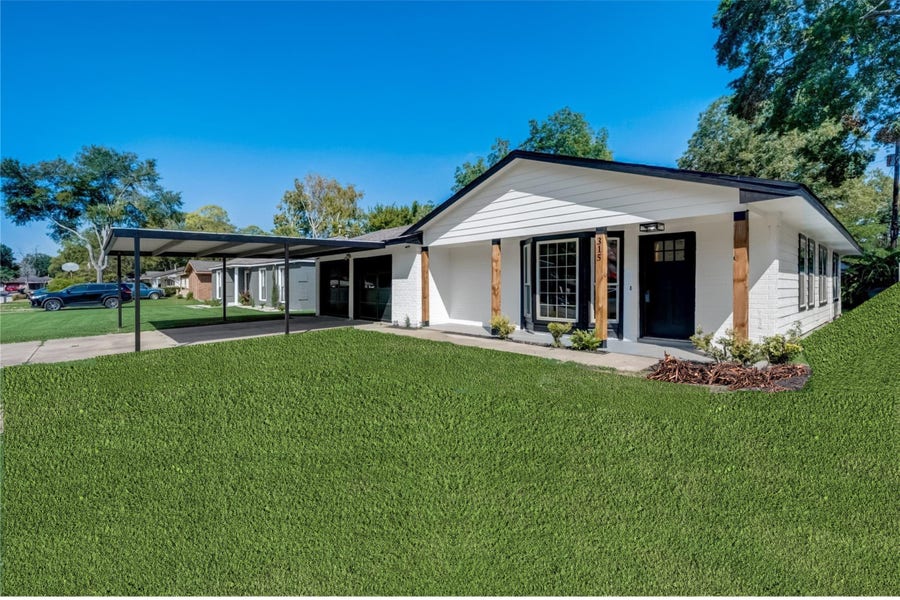 Property photo for 315 Cypress Street, Alvin, TX