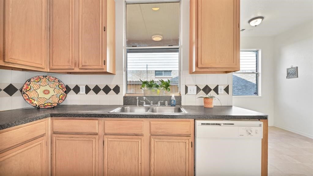 2919 Blue Dawn Drive, Katy, TX 77449 2919 Blue Dawn Drive, Katy, TX 77449