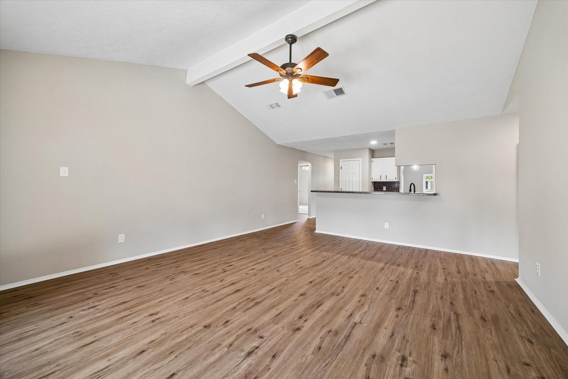 9807 Sparrow Street, La Porte, TX 77571 9807 Sparrow Street, La Porte, TX 77571