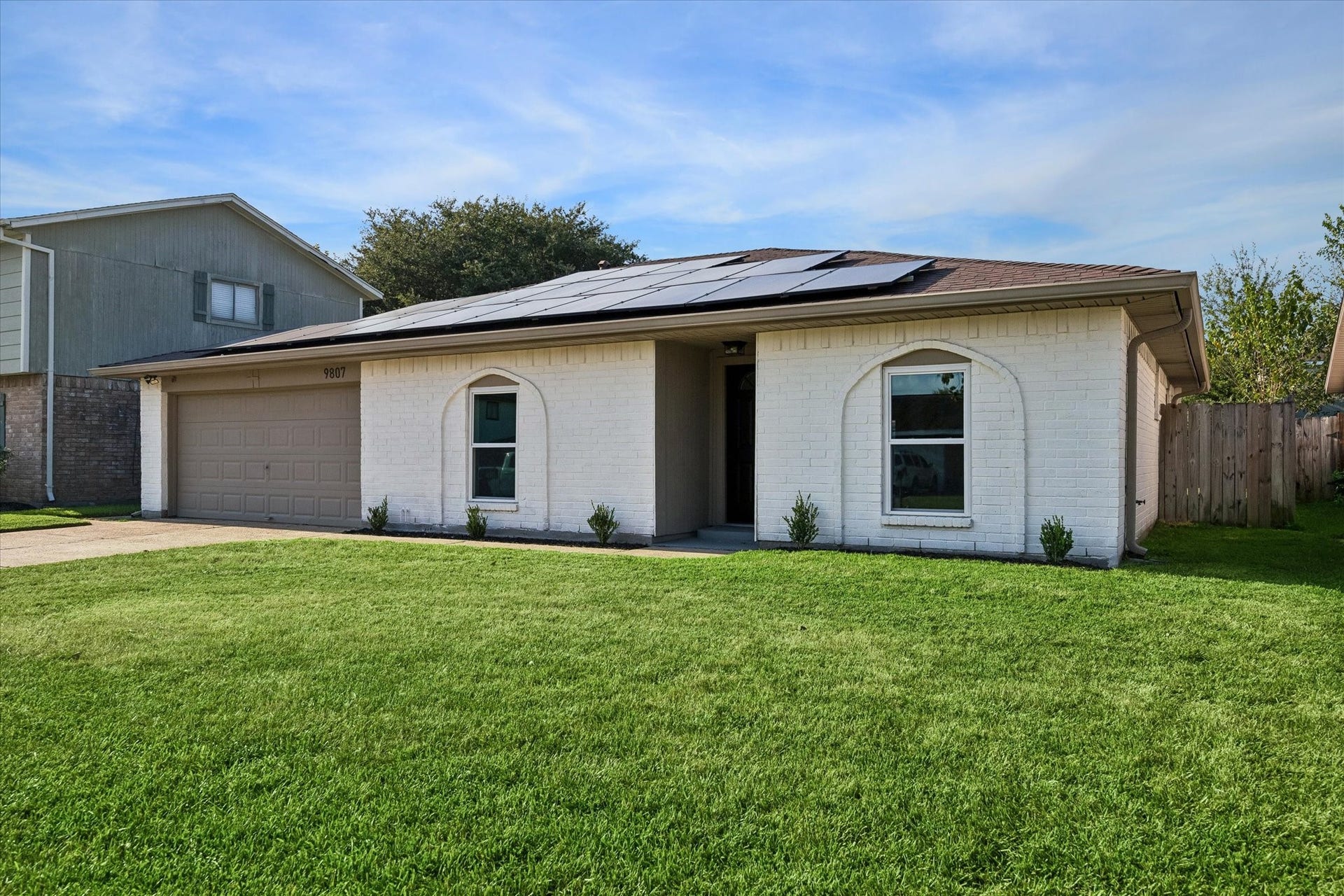 9807 Sparrow Street, La Porte, TX 77571 9807 Sparrow Street, La Porte, TX 77571