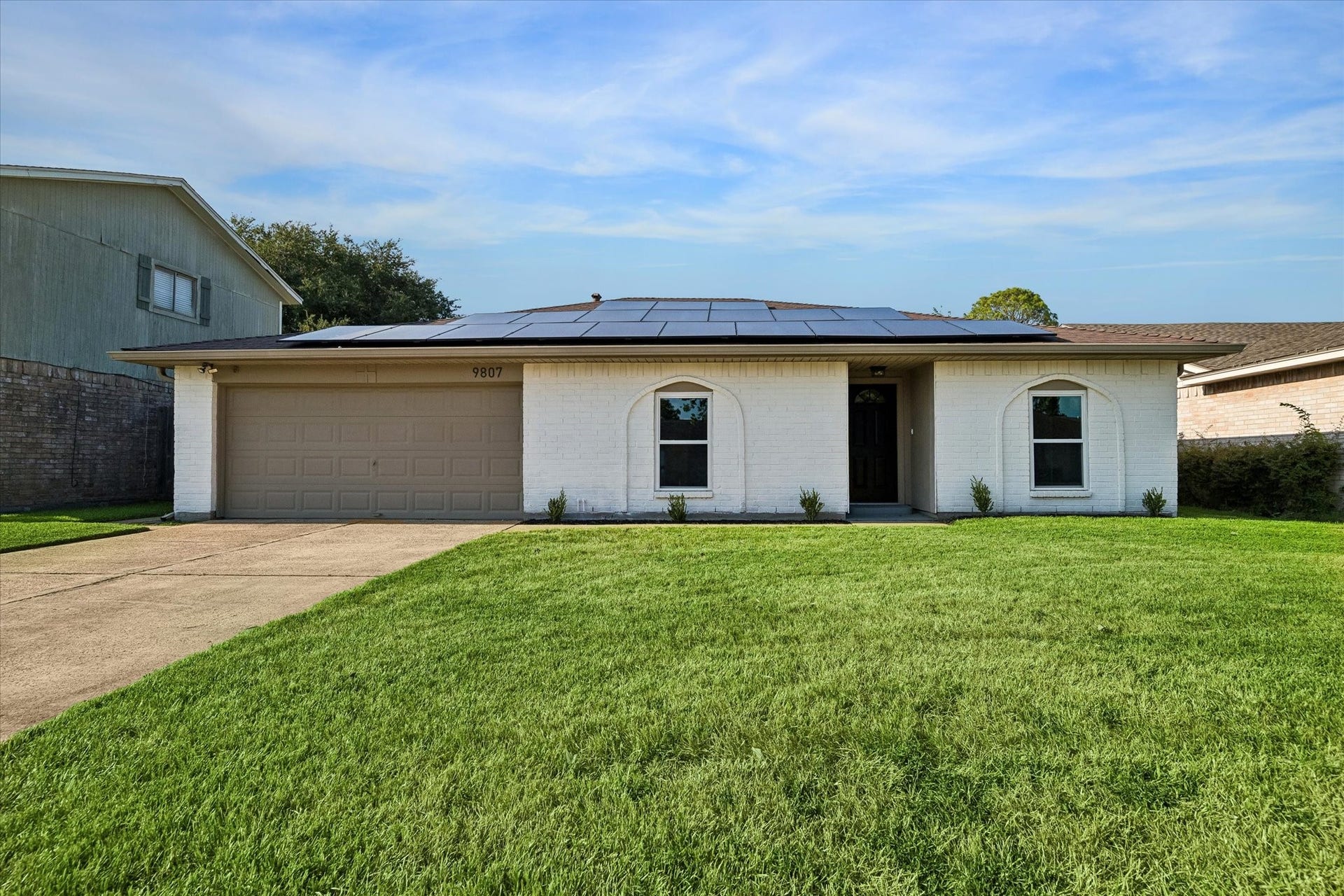 9807 Sparrow Street, La Porte, TX 77571 9807 Sparrow Street, La Porte, TX 77571