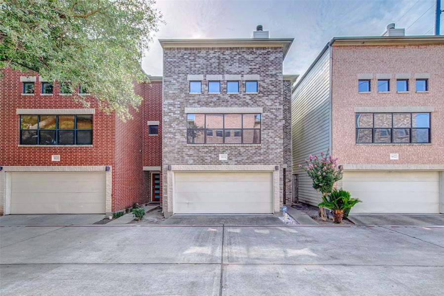 Property photo for 8624 Meadowcroft Drive, Houston, TX