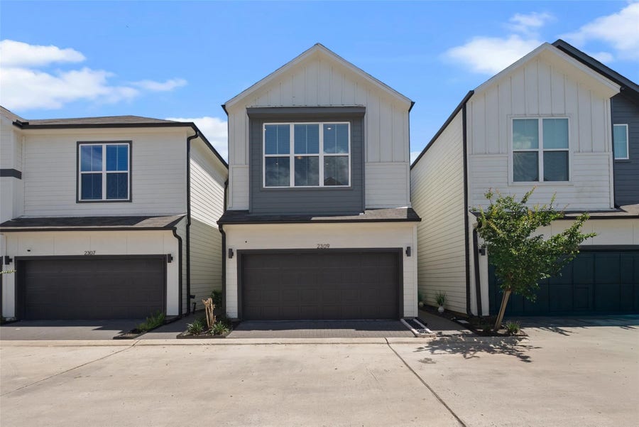 Property photo for 2309 Silva Park Lane, Houston, TX