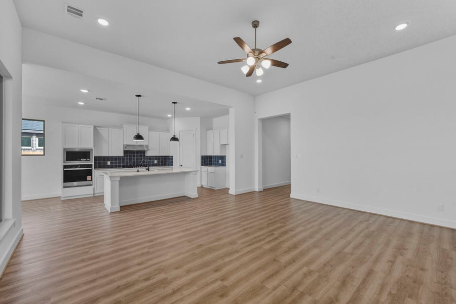 Property photo for 721 Cross Timbers Trace, Waller, TX