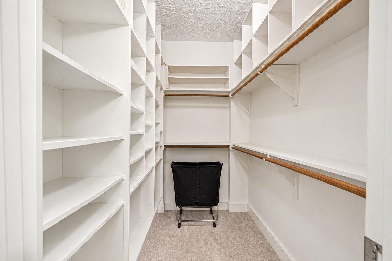 25410 Fairbrook Lane, Spring, TX 77373 Custom primary walk in closet