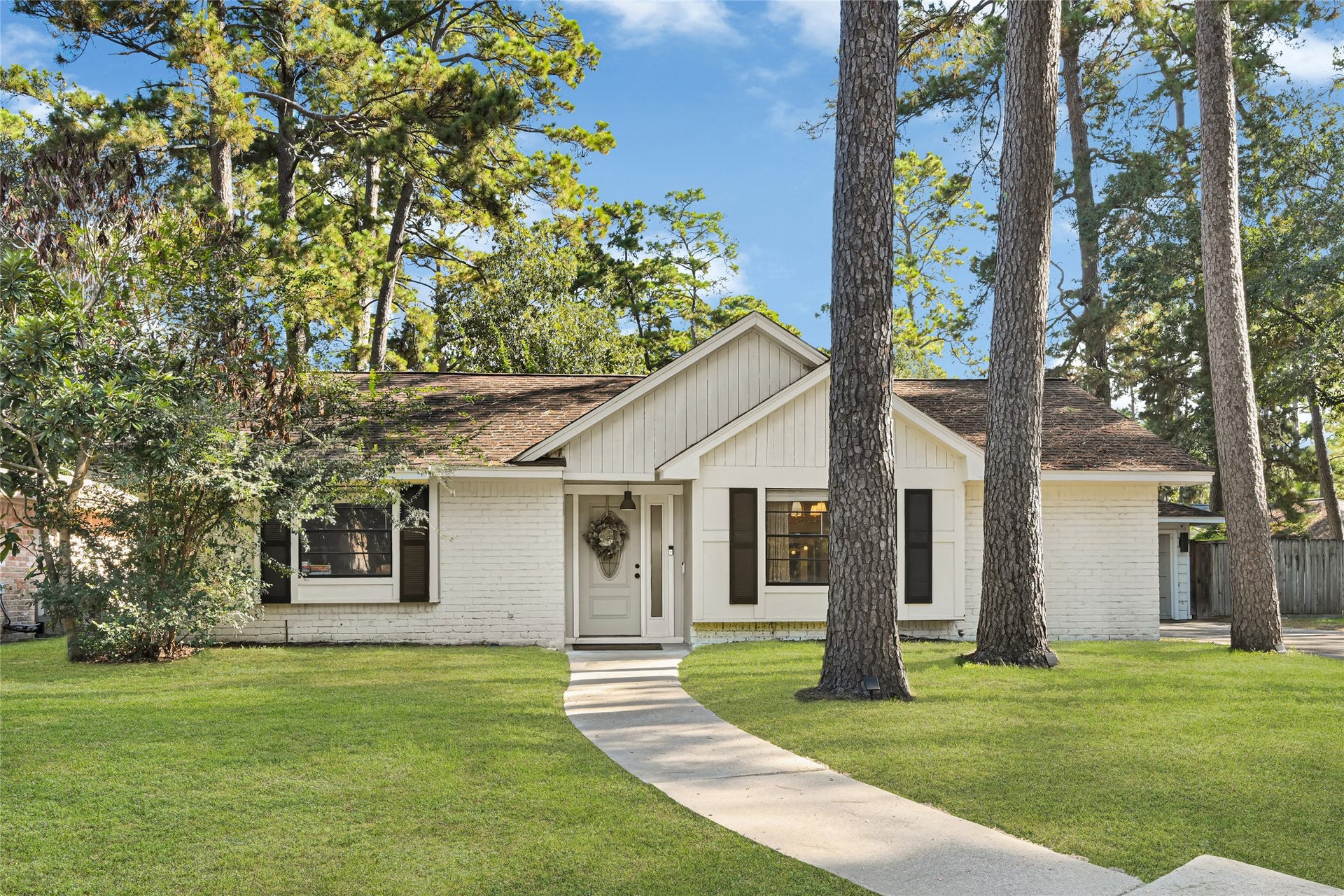 25410 Fairbrook Lane, Spring, TX 77373 Home has fantastic curb appeal