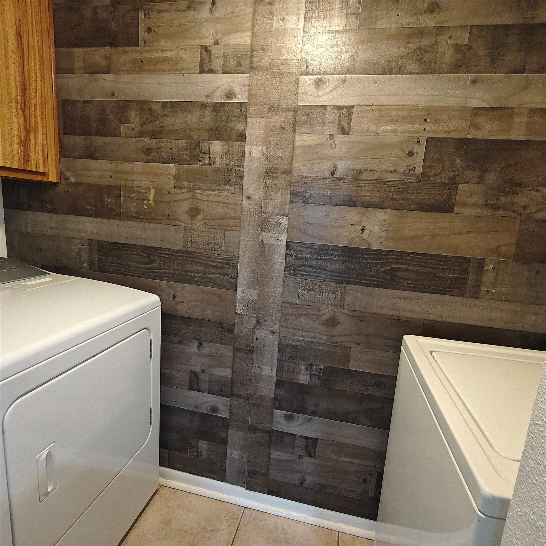 260 El Dorado Boulevard, #808, Houston, TX 77598 Full size washer and dryer included.