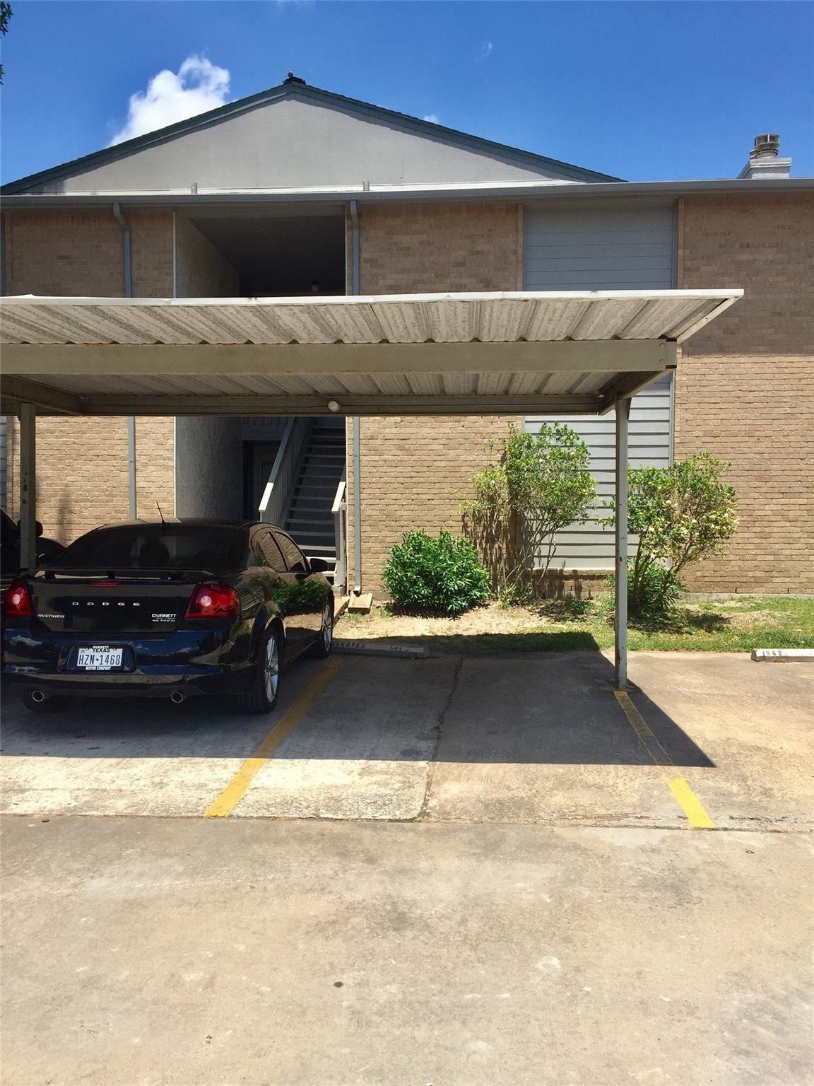 260 El Dorado Boulevard, #808, Houston, TX 77598 1 Covered Spot included right by the stairs toward your condo.