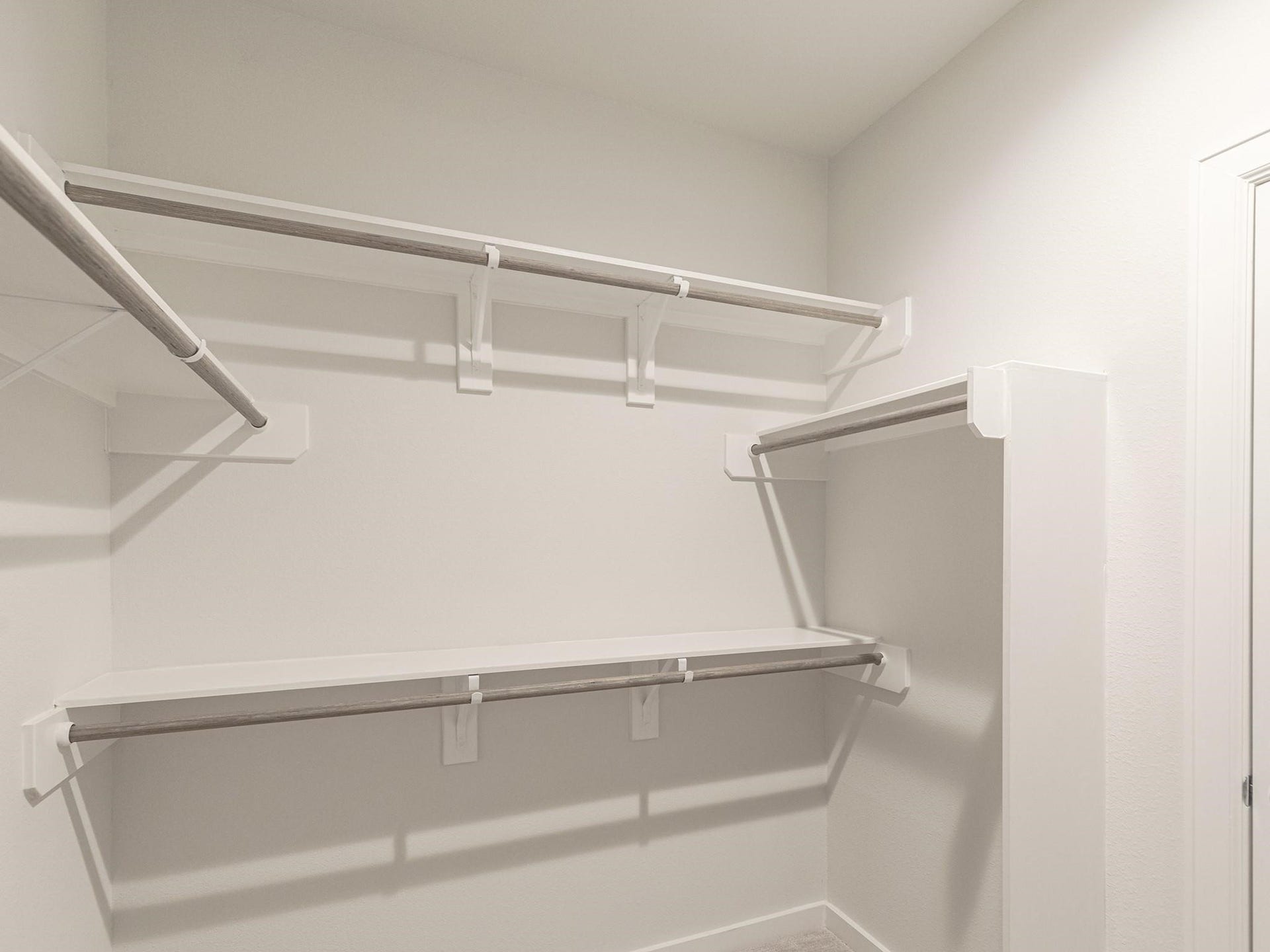 751 N Emile Street, Houston, TX 77020 Spacious primary walk-in closet with ample shelving and hanging space for organized storage.
Note: Photos 2022