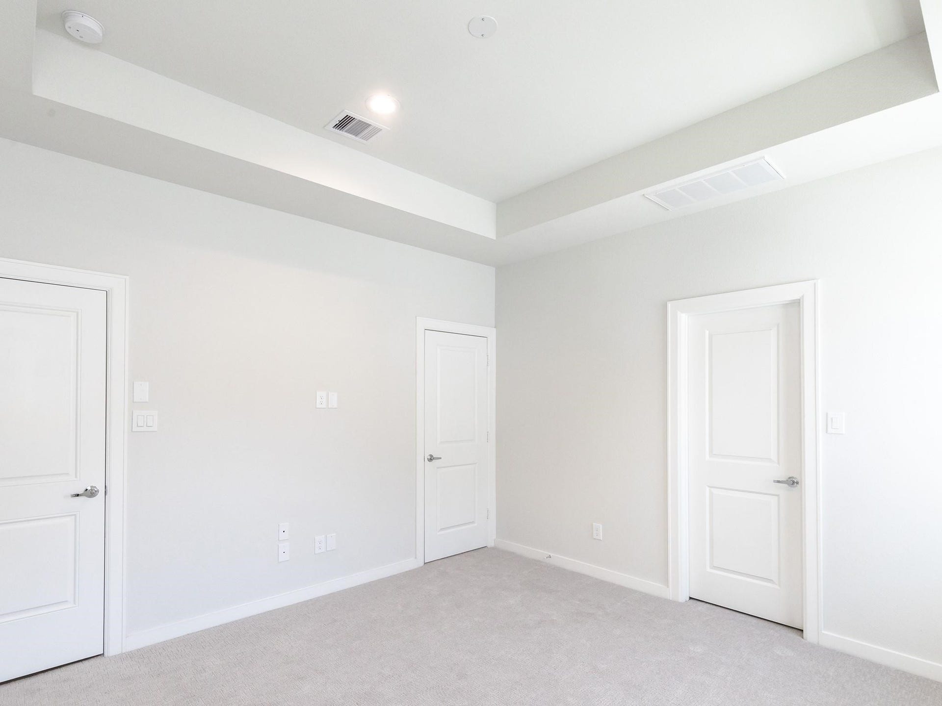 751 N Emile Street, Houston, TX 77020 Primary.
Note: Photos 2022