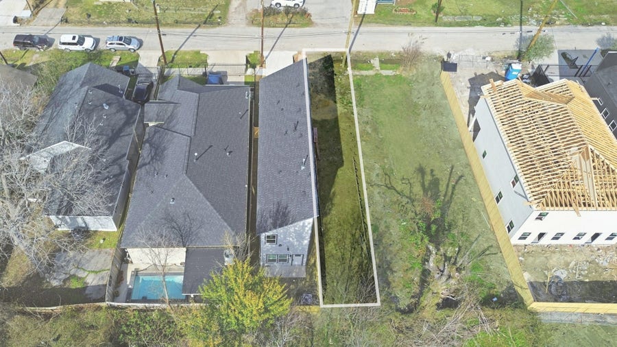 Property photo for 3320 Francis B Street, Houston, TX