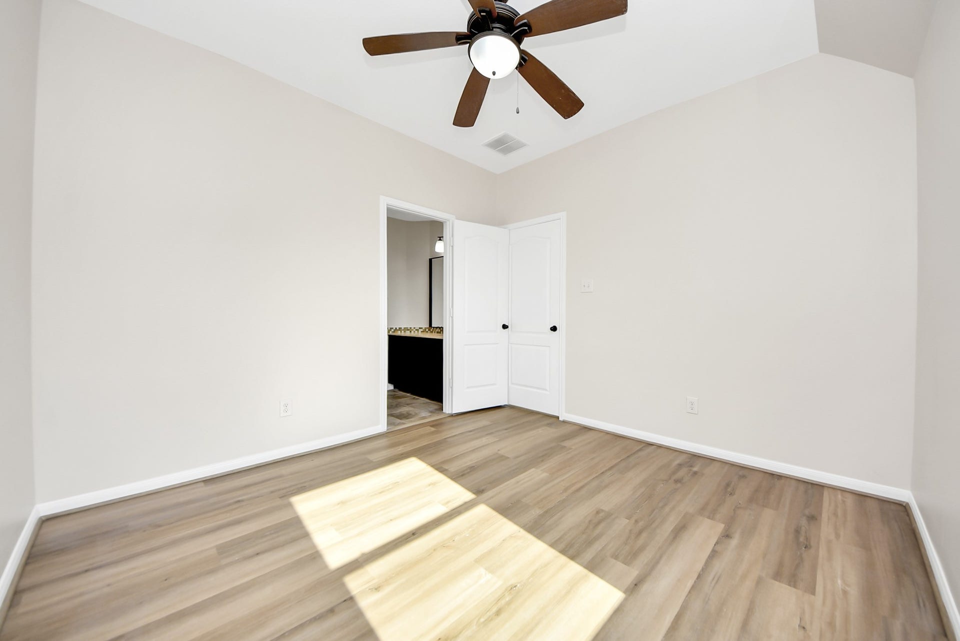 9815 Patricia Haven Lane, Humble, TX 77396 9815 Patricia Haven Lane, Humble, TX 77396