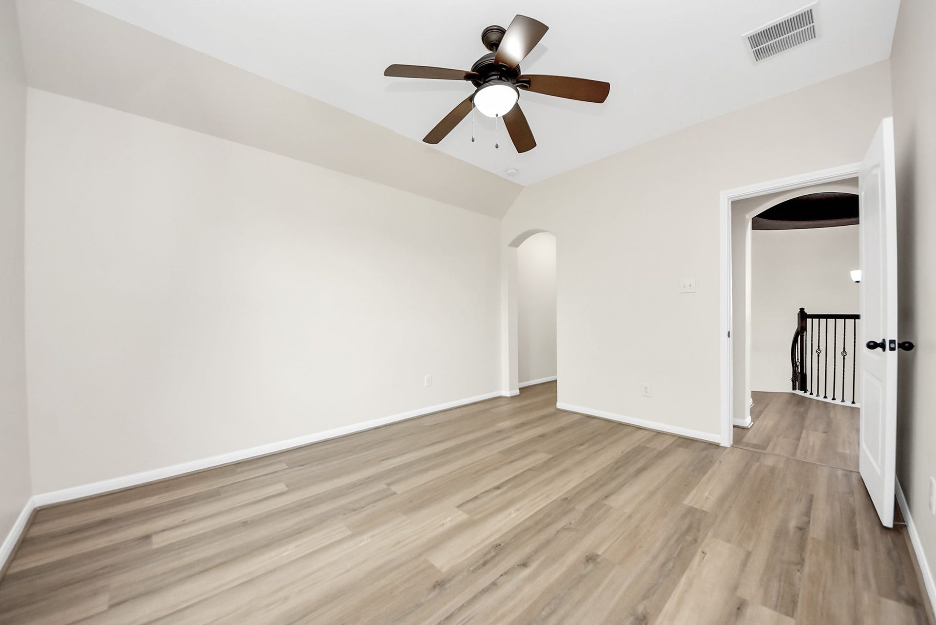 9815 Patricia Haven Lane, Humble, TX 77396 bedroom #3