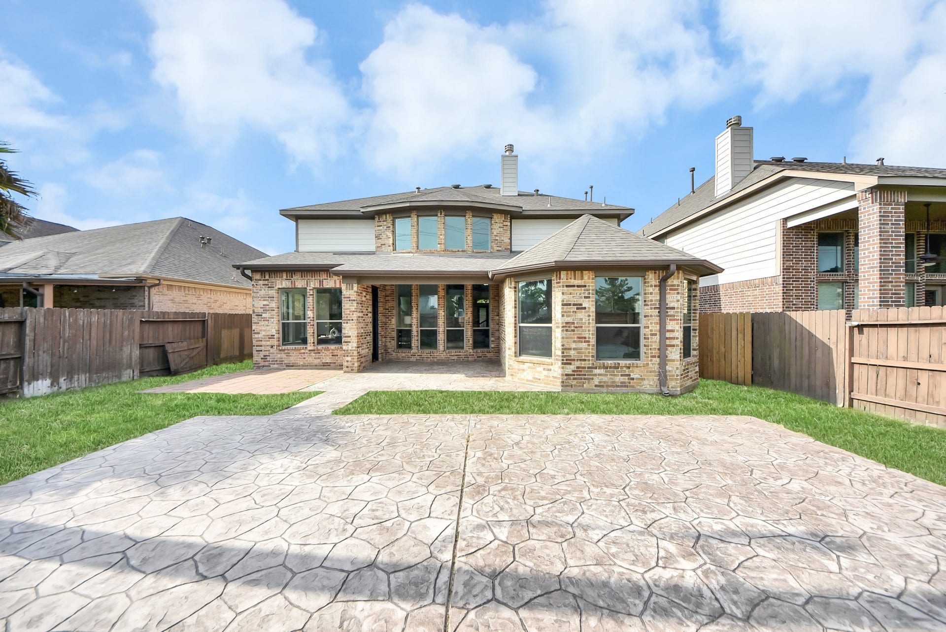 9815 Patricia Haven Lane, Humble, TX 77396 backyard. perfect to install a pergola