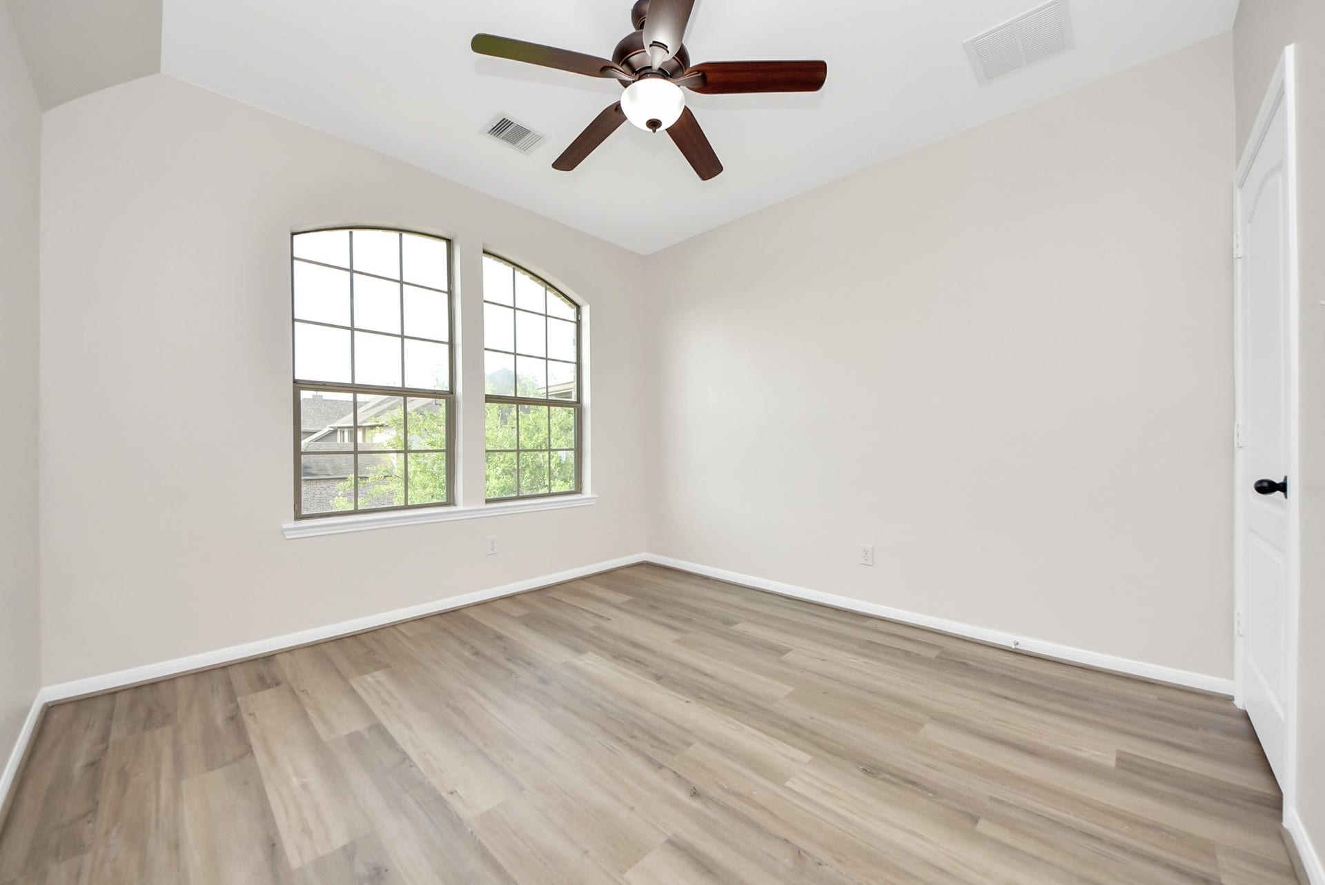 9815 Patricia Haven Lane, Humble, TX 77396 bedroom #4
