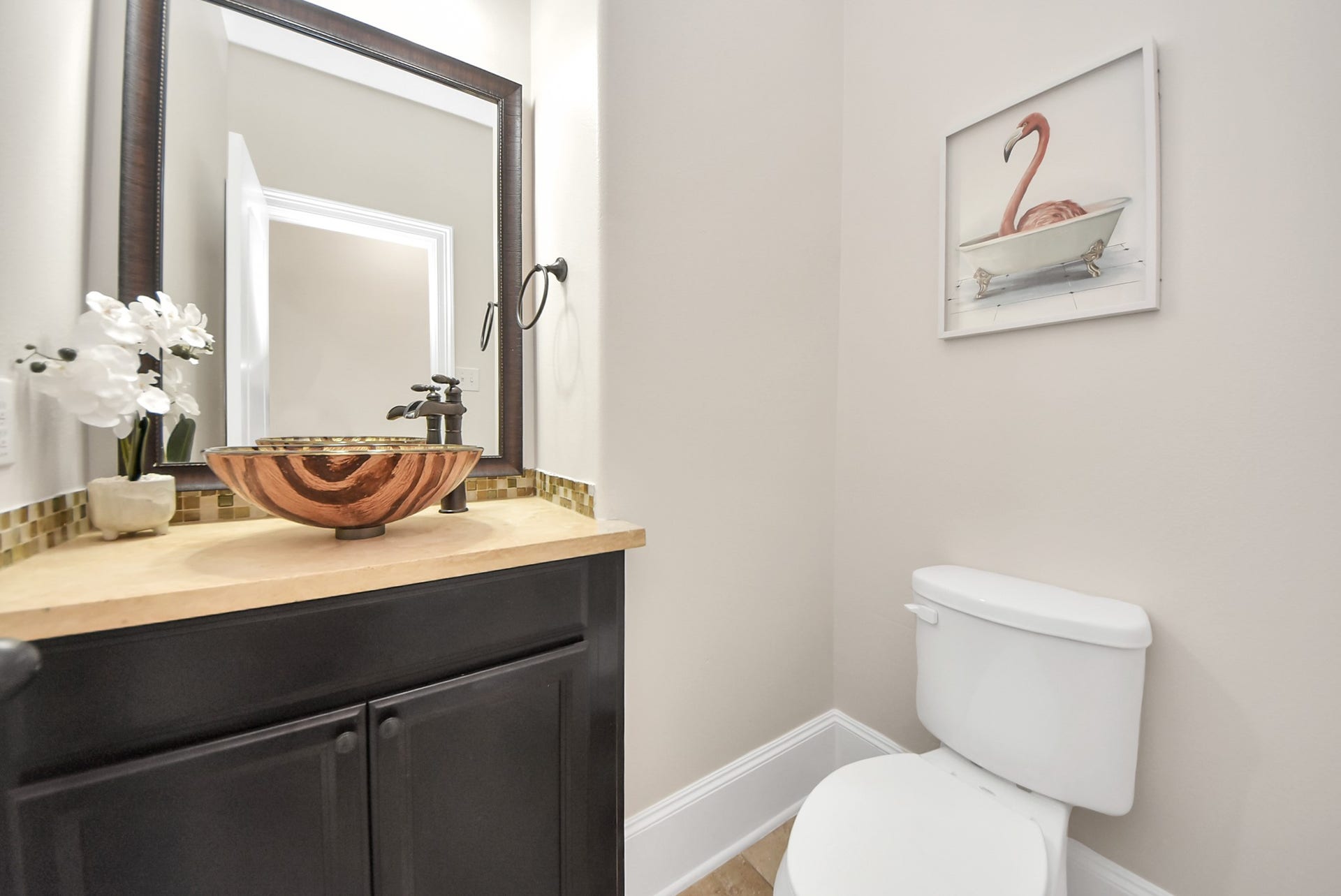 9815 Patricia Haven Lane, Humble, TX 77396 powder room