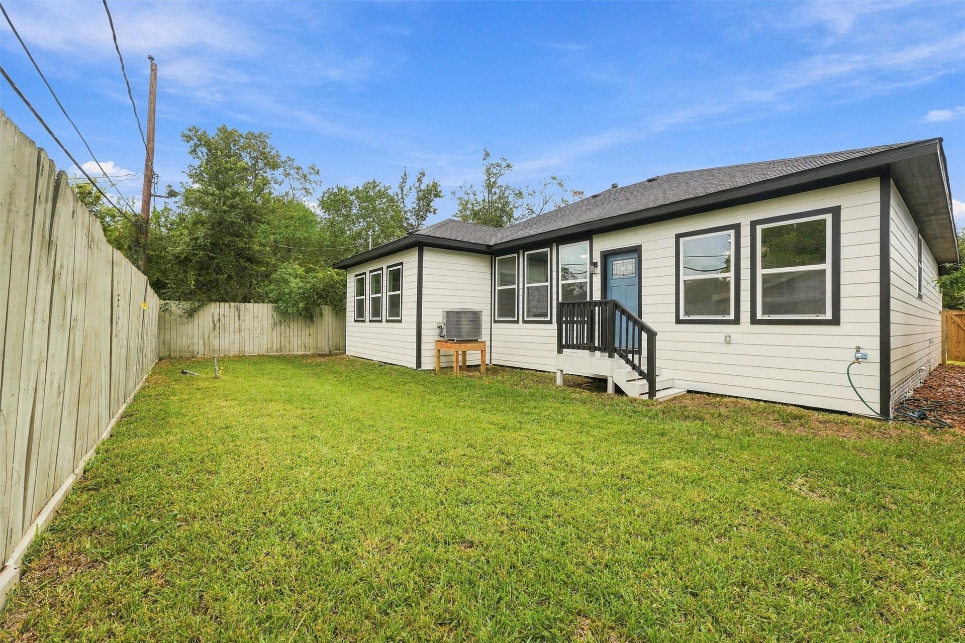3027 Friar Point Road, Houston, TX 77051