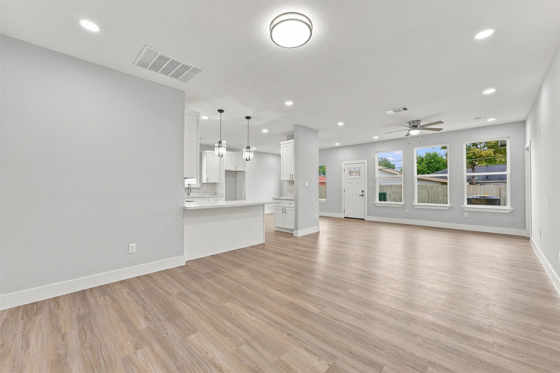 3027 Friar Point Road, Houston, TX 77051