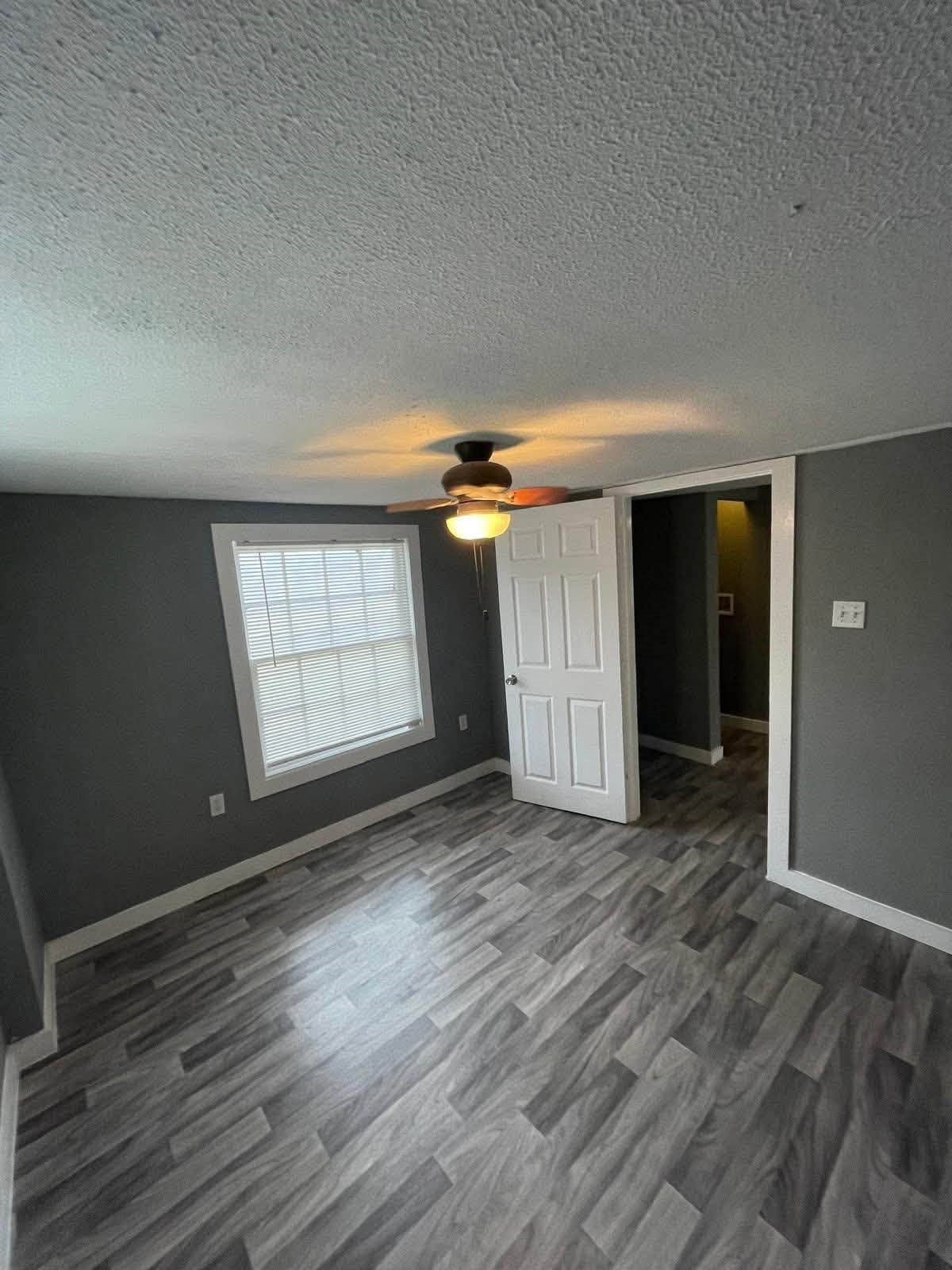 307 Prairie Street, Highlands, TX 77562