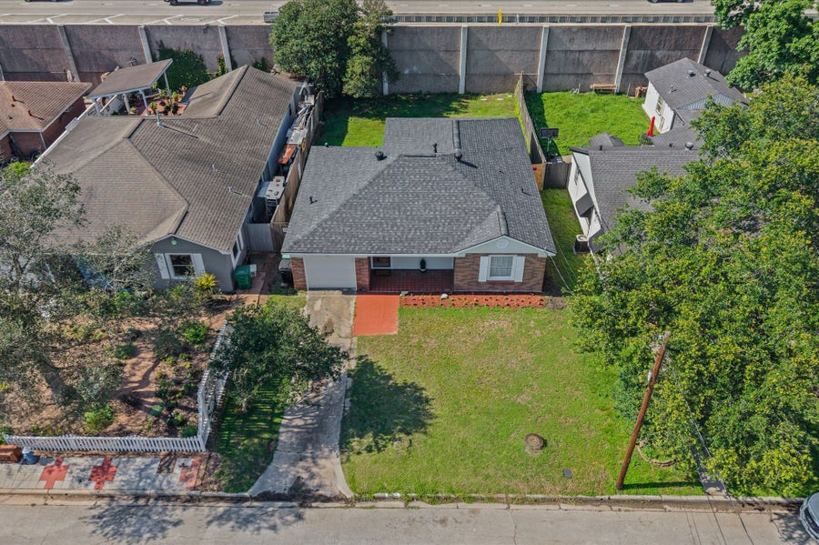 Property photo for 605 Kelley Street, Houston, TX