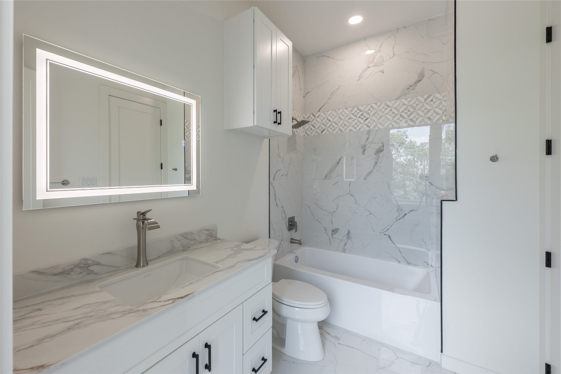 3607 Dumbarton Street, Houston, TX 77025
