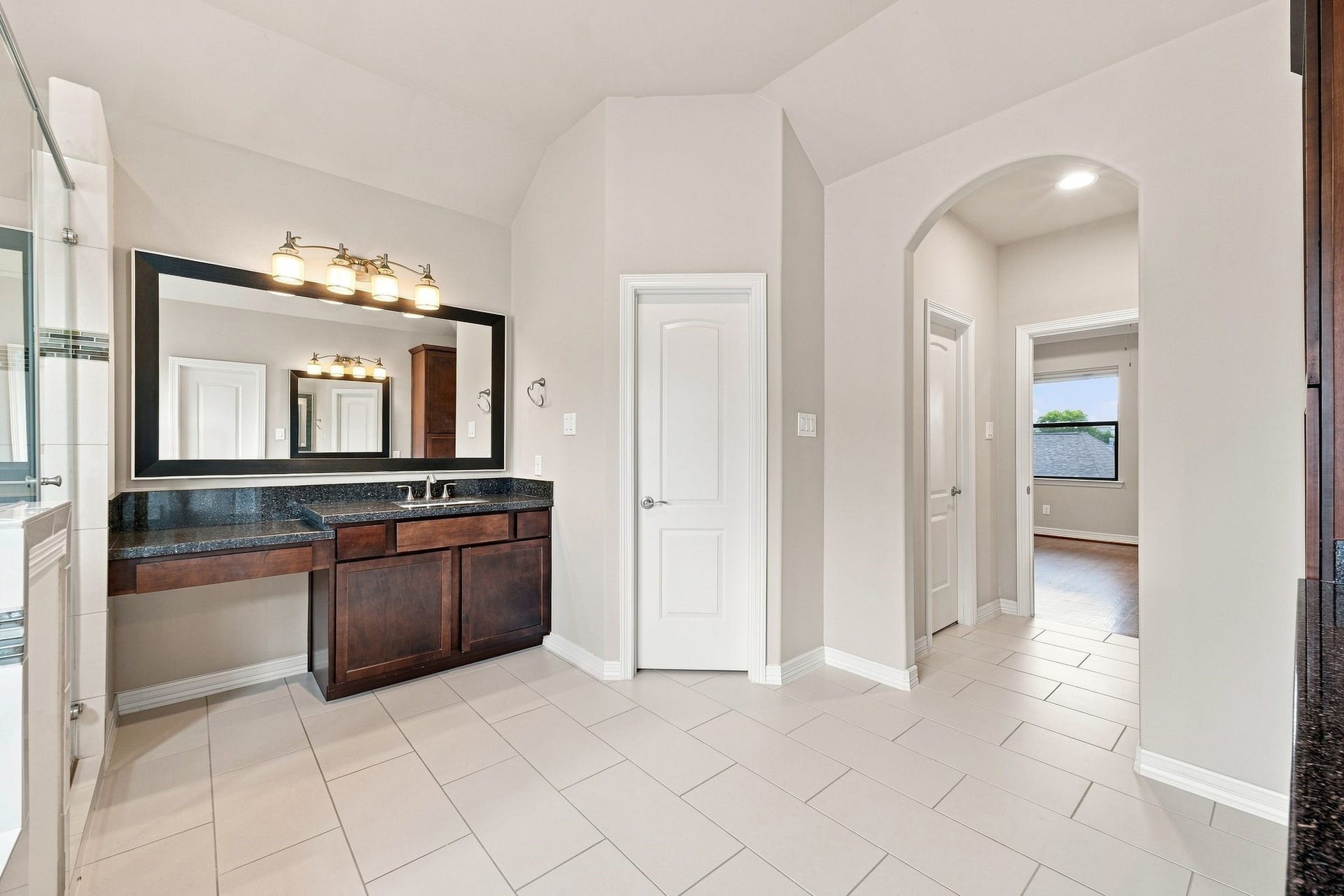 2422 Langston Street, Houston, TX 77007 2422 Langston Street, Houston, TX 77007