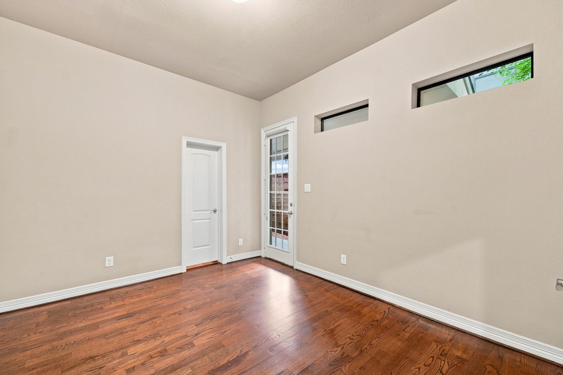 2422 Langston Street, Houston, TX 77007 2422 Langston Street, Houston, TX 77007