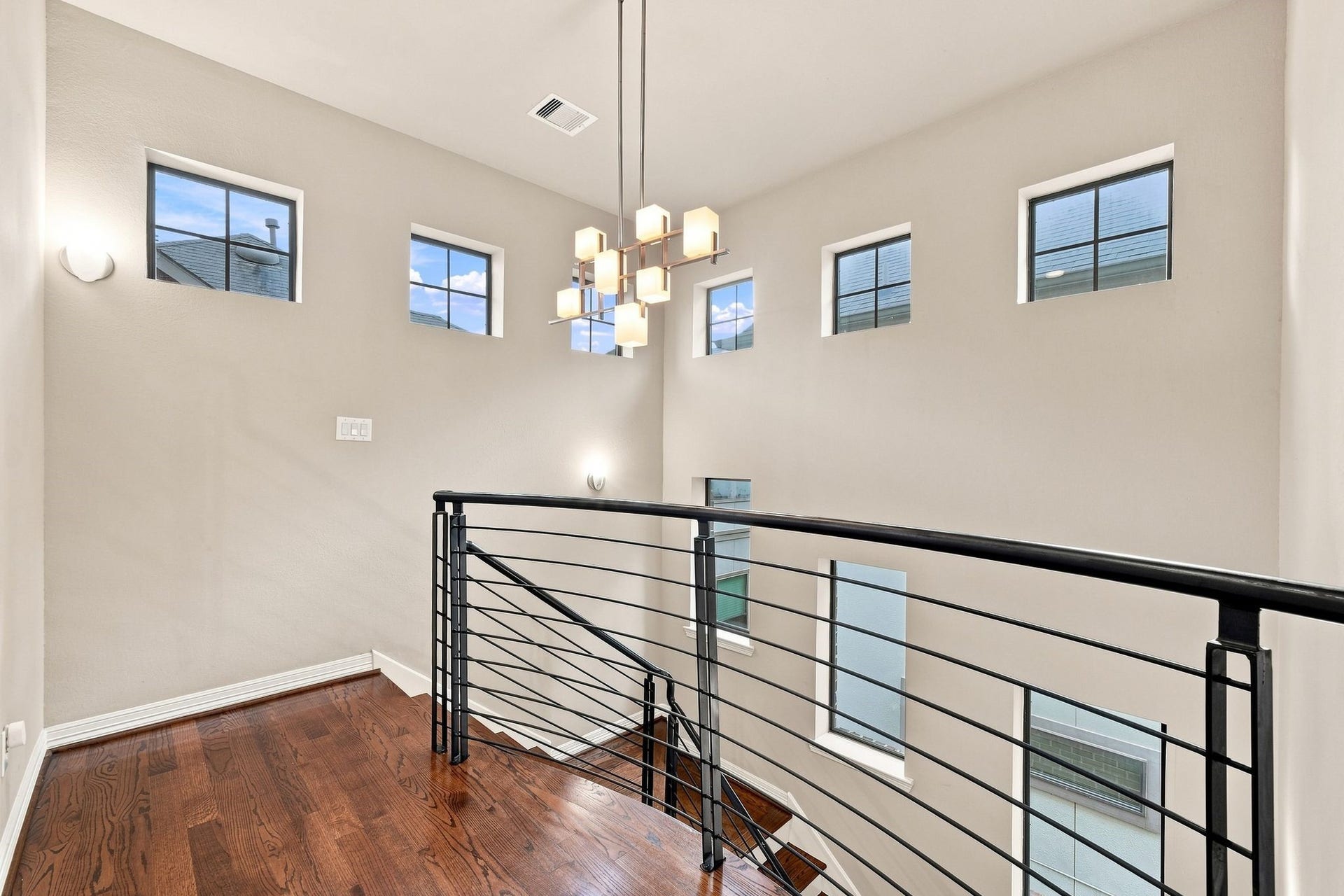 2422 Langston Street, Houston, TX 77007 2422 Langston Street, Houston, TX 77007