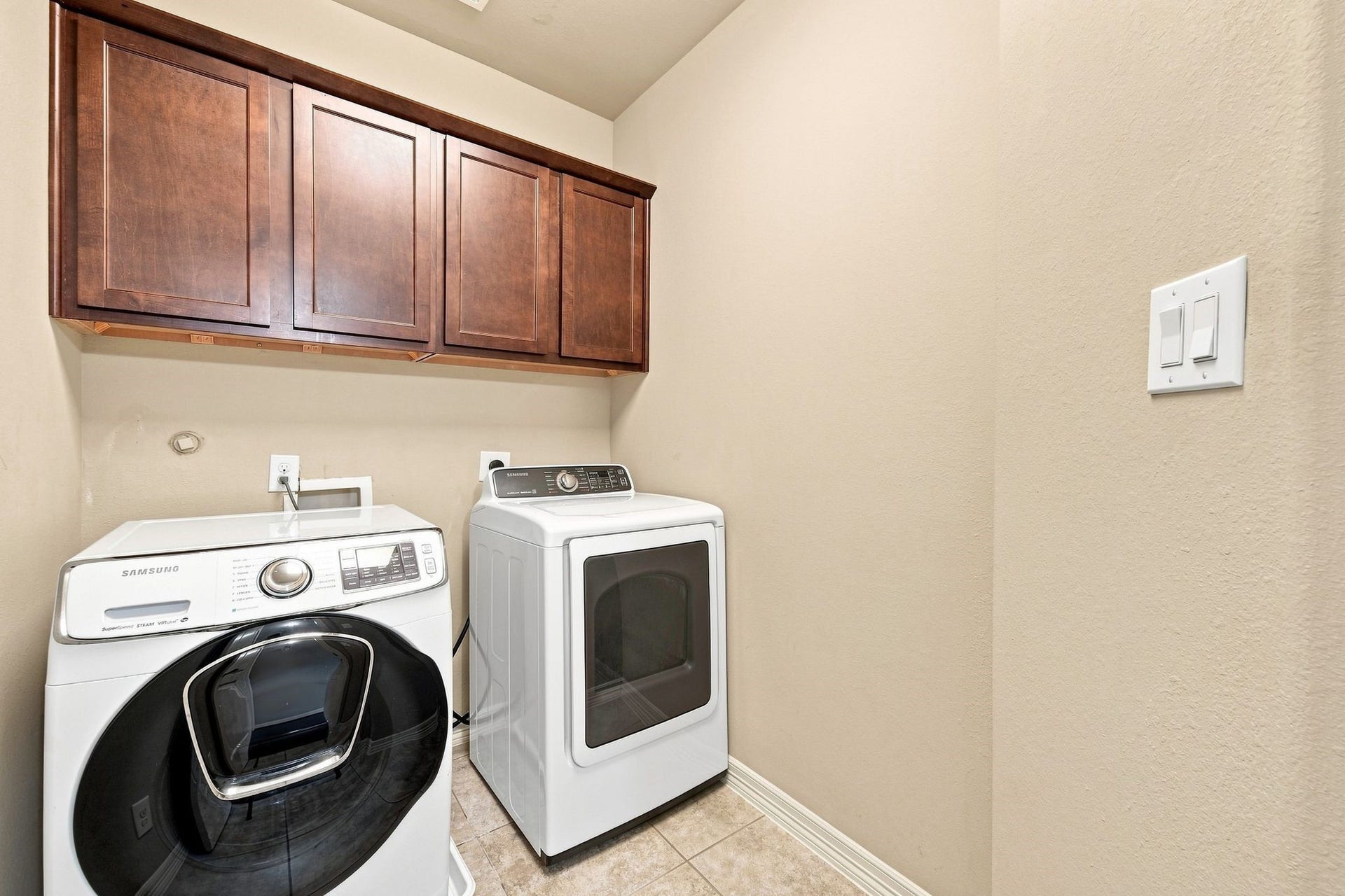 2422 Langston Street, Houston, TX 77007 2422 Langston Street, Houston, TX 77007